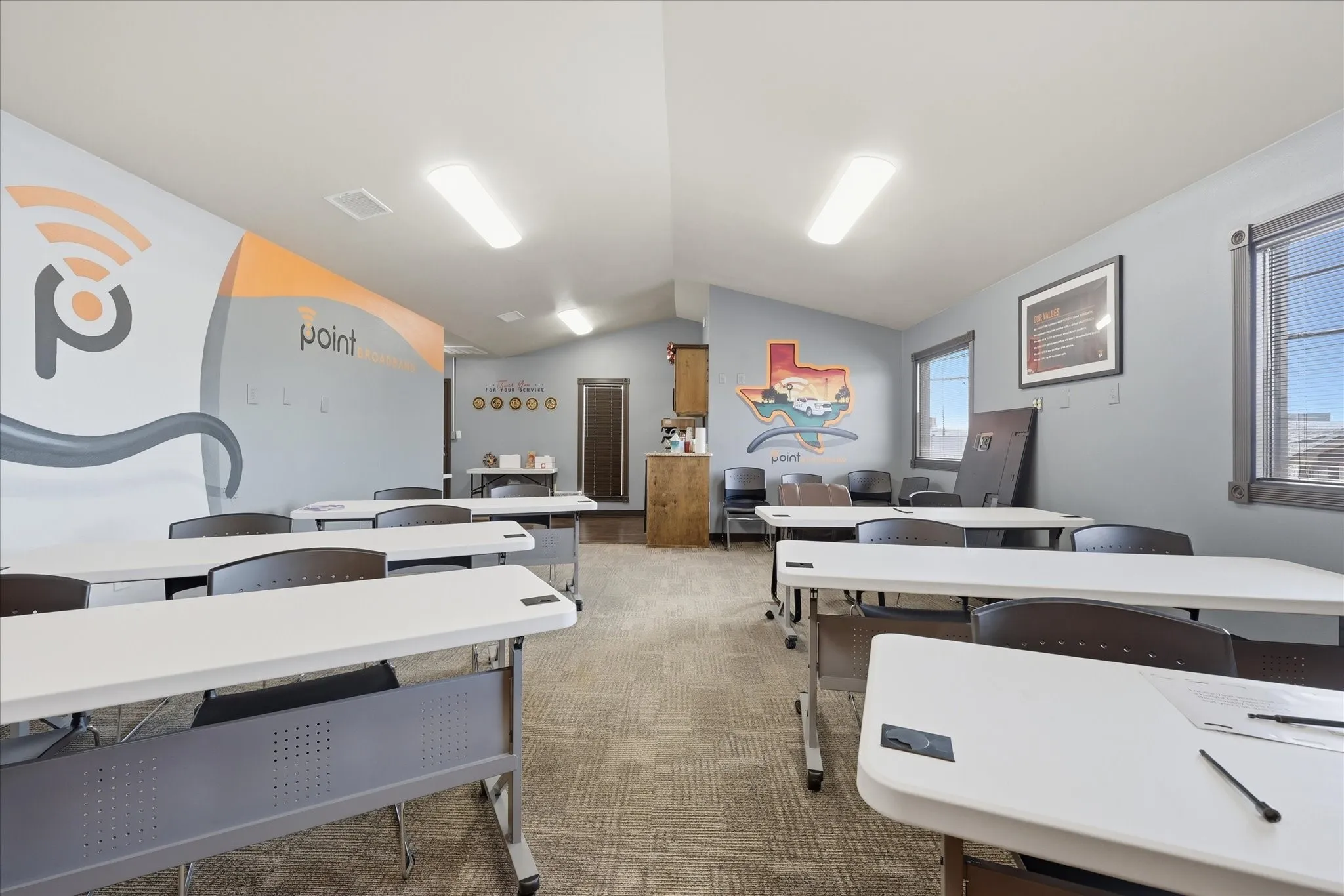 Office For Sale in Van Zandt County , 203 N 5th Street, Wills Point, Texas 75169, 0, 0, Garage spaces, 2,800 Sqft, built in 1950, Preowned, Price $549,999, mls#21226993, Real Estate Agent in Wills Point, Homes For Sale in Van Zandt county, Homes For Sale in Wills Point, Realtor in Wills Point Texas, Real Estate Brokerage Independent Realty Texas, Luminita Cordes Realtor