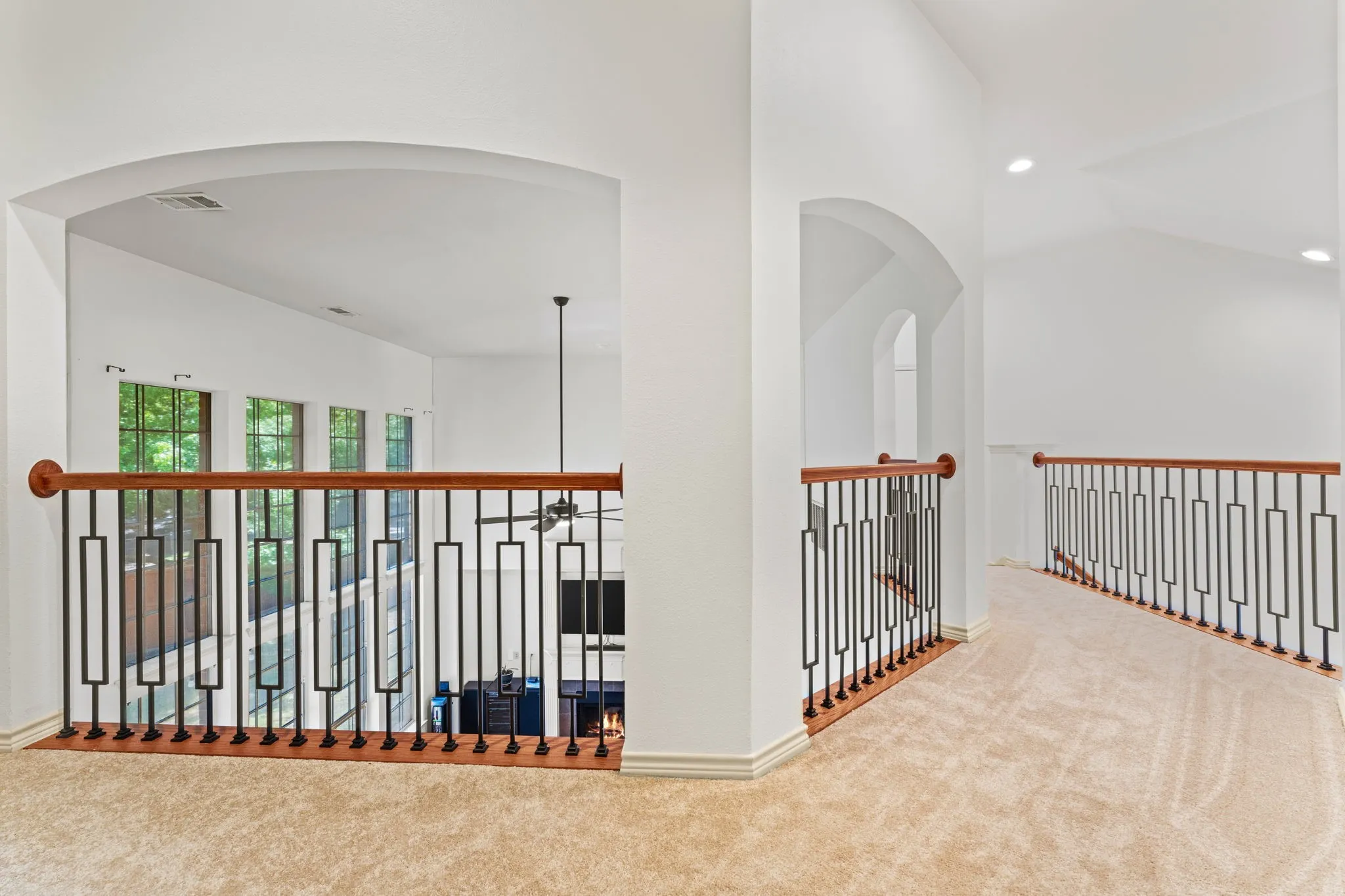 Single Family Residence For Sale in Collin County , 2001 Fleming Drive, Mc Kinney, Texas 75072, 4 Bedroom, 4 Bathroom, 3 Garage spaces, 3,468 Sqft, built in 2000, mls#21182889, Real Estate Agent in Mc Kinney, Homes For Sale in Collin county, Homes For Sale in Mc Kinney, Realtor in Mc Kinney Texas, Real Estate Brokerage Independent Realty Texas, Luminita Cordes Realtor