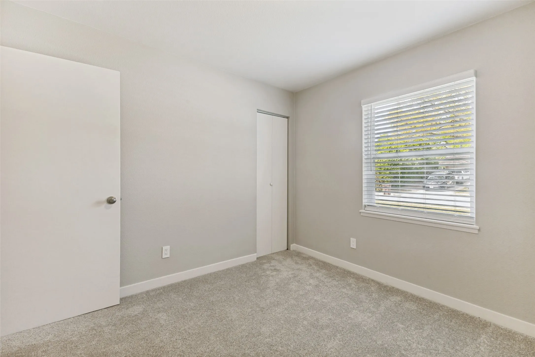 Secondary bedroom