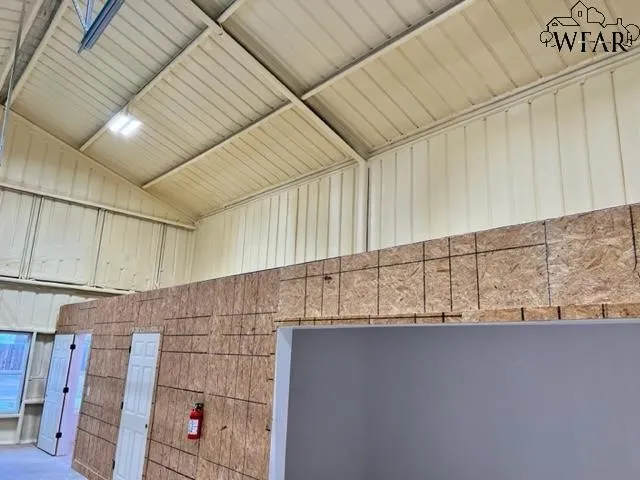 Business For Rent in Wichita County , 1433 30th, Wichita Falls, Texas 76302, 0, 0, Garage spaces, 0 Sqft, built in 2023, Preowned, Price $1,650, mls#21227164, Real Estate Agent in Wichita Falls, Homes For Rent in Wichita county, Homes For Rent in Wichita Falls, Realtor in Wichita Falls Texas, Real Estate Brokerage Independent Realty Texas, Luminita Cordes Realtor