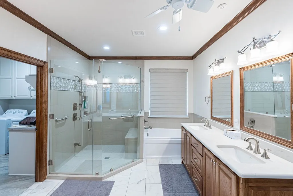 Single Family Residence For Sale in Anderson County , 401 An County Road 138, Elkhart, Texas 75839, 3 Bedroom, 2 Bathroom, 2 Garage spaces, 2,771 Sqft, built in 2020, Price $1,395,000, mls#21227181, Real Estate Agent in Elkhart, Homes For Sale in Anderson county, Homes For Sale in Elkhart, Realtor in Elkhart Texas, Real Estate Brokerage Independent Realty Texas, Luminita Cordes Realtor