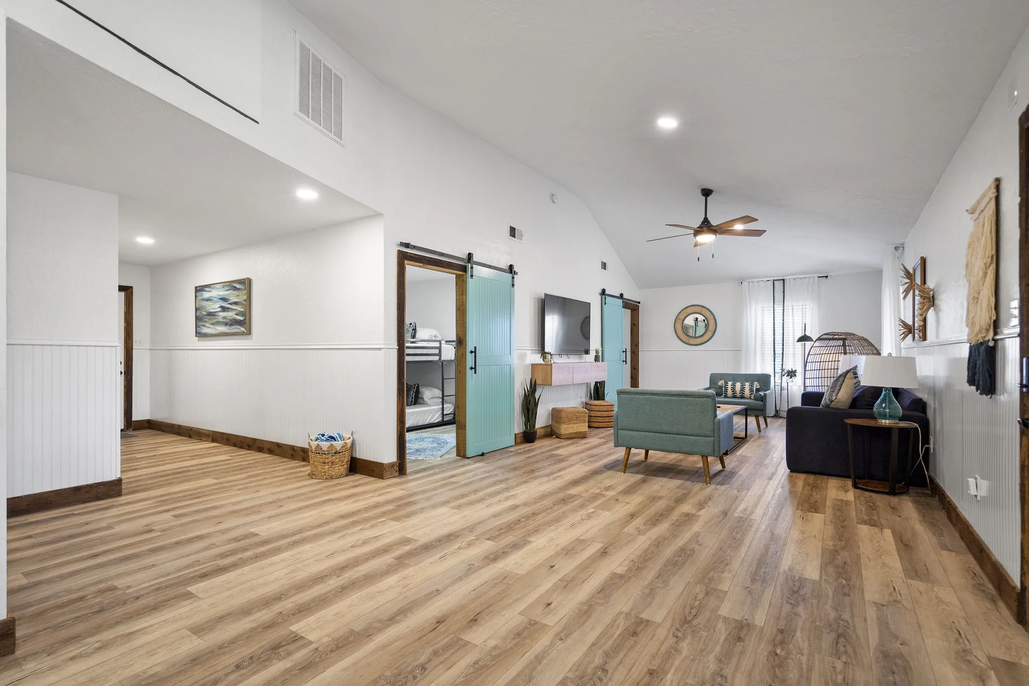 Single Family Residence For Sale in Collin County , 7431 County Road 964, Nevada, Texas 75173, 3 Bedroom, 3 Bathroom, 2 Garage spaces, 2,177 Sqft, built in 2009, Preowned, mls#21187165, Real Estate Agent in Nevada, Homes For Sale in Collin county, Homes For Sale in Nevada, Realtor in Nevada Texas, Real Estate Brokerage Independent Realty Texas, Luminita Cordes Realtor