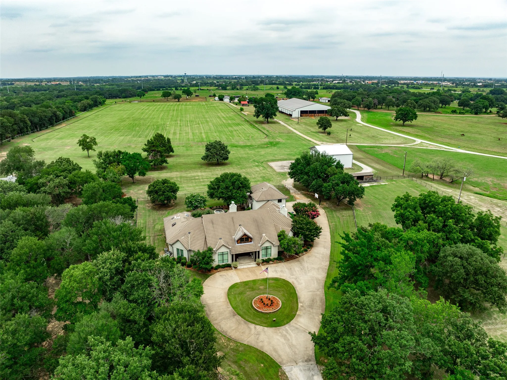 Single Family Residence For Sale in Denton County , 3800 Historic Lane, Cross Roads, Texas 76227, 5 Bedrooms, 9 Bathrooms, 4 Garage spaces, 5,639 Sqft, built in 1990, Preowned, Price $10,800,000, mls#21227092, Real Estate Agent in Cross Roads, Homes For Sale in Denton county, Homes For Sale in Cross Roads, Realtor in Cross Roads Texas, Real Estate Brokerage Independent Realty Texas, Luminita Cordes Realtor