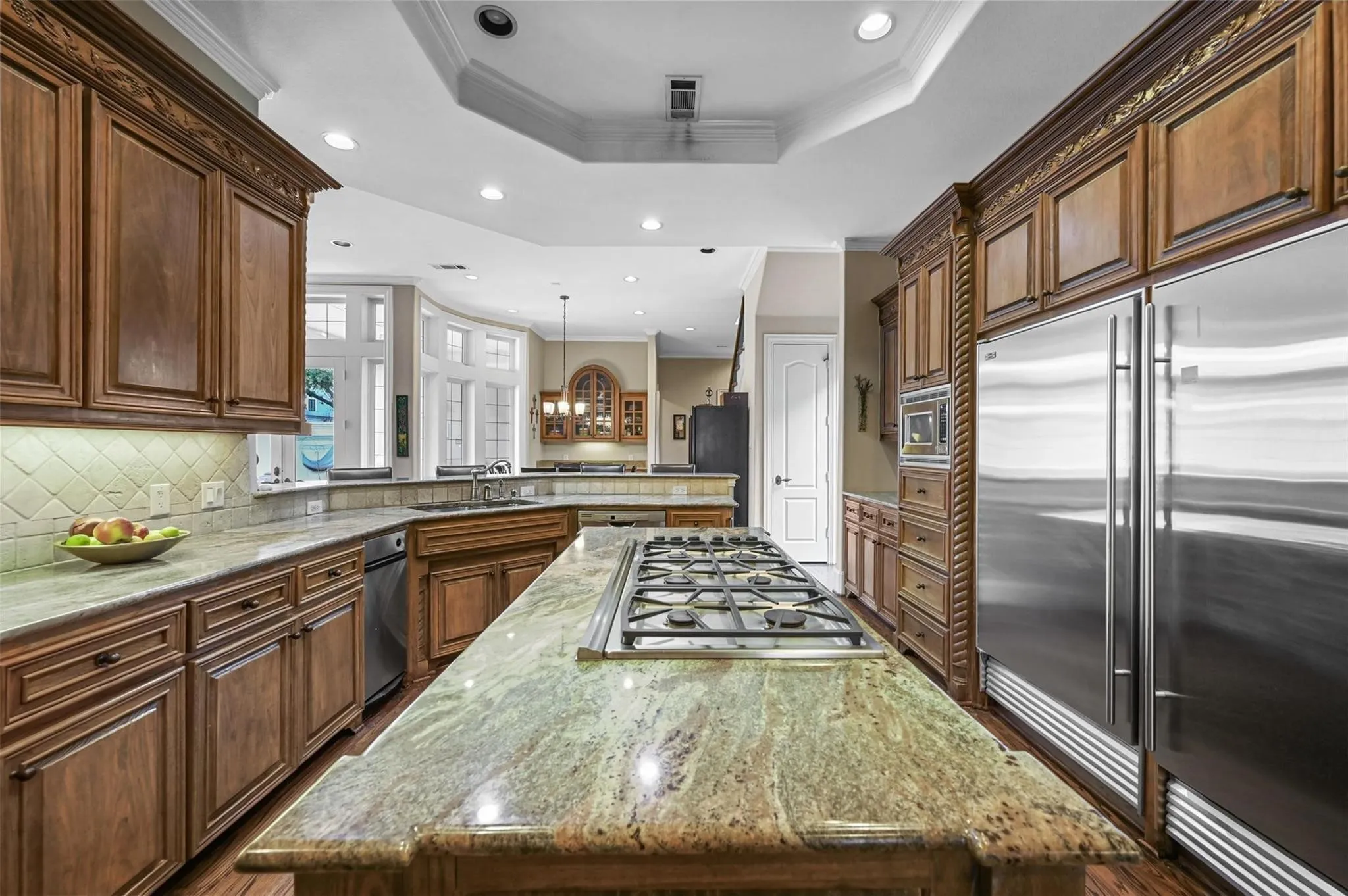 Single Family Residence For Rent in Dallas County , 3320 Harvard Avenue, Highland Park, Texas 75205, 5 Bedrooms, 6 Bathrooms, 3 Garage spaces, 6,150 Sqft, built in 2000, Price $12,000, mls#21227259, Real Estate Agent in Highland Park, Homes For Rent in Dallas county, Homes For Rent in Highland Park, Realtor in Highland Park Texas, Real Estate Brokerage Independent Realty Texas, Luminita Cordes Realtor