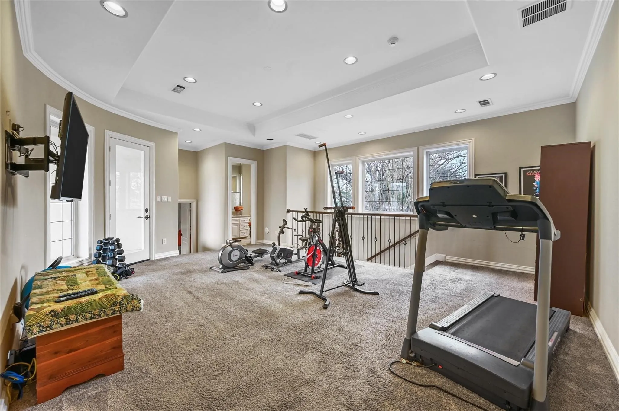 Single Family Residence For Rent in Dallas County , 3320 Harvard Avenue, Highland Park, Texas 75205, 5 Bedrooms, 6 Bathrooms, 3 Garage spaces, 6,150 Sqft, built in 2000, Price $12,000, mls#21227259, Real Estate Agent in Highland Park, Homes For Rent in Dallas county, Homes For Rent in Highland Park, Realtor in Highland Park Texas, Real Estate Brokerage Independent Realty Texas, Luminita Cordes Realtor