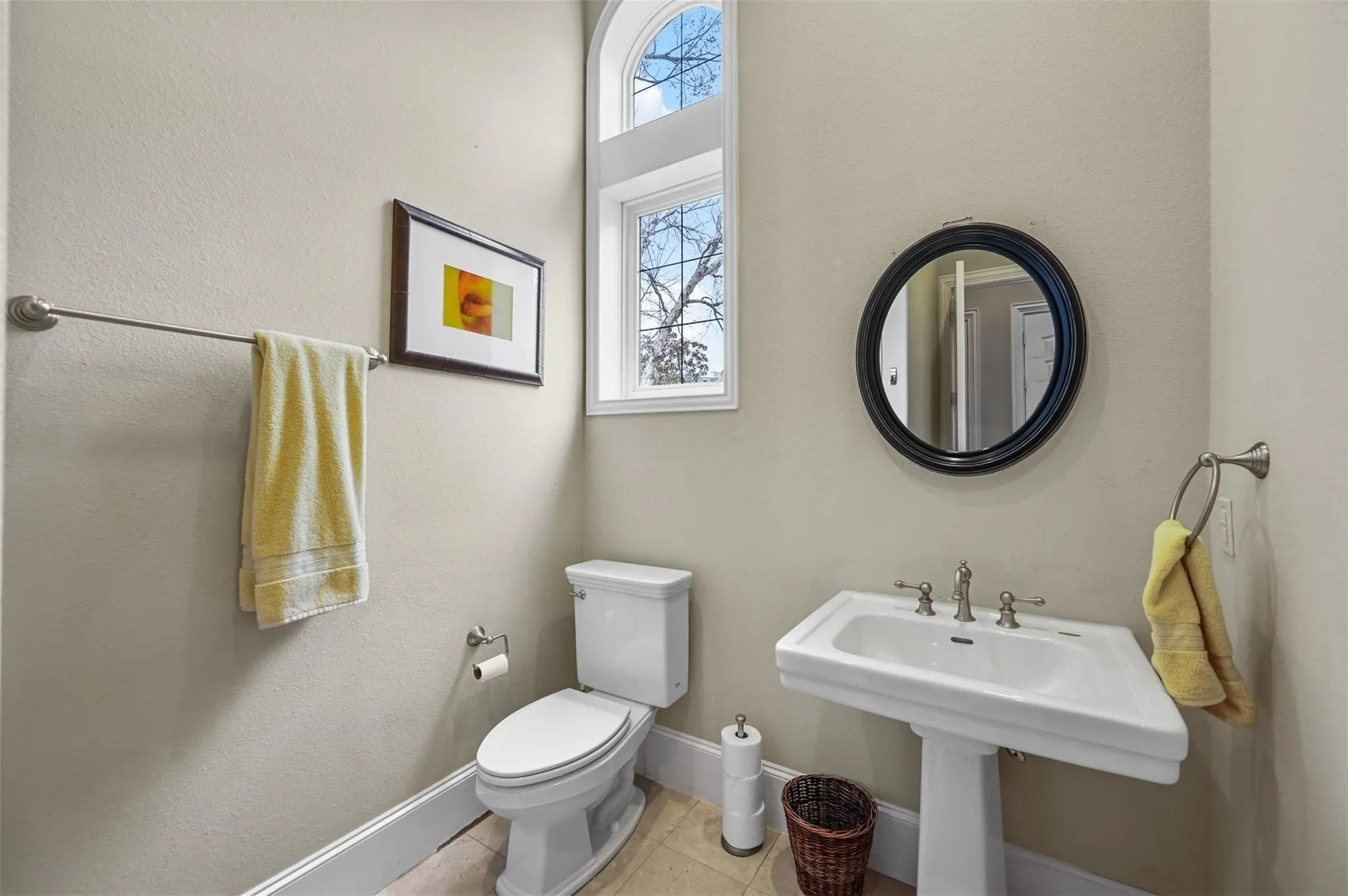 Single Family Residence For Rent in Dallas County , 3320 Harvard Avenue, Highland Park, Texas 75205, 5 Bedrooms, 6 Bathrooms, 3 Garage spaces, 6,150 Sqft, built in 2000, Price $12,000, mls#21227259, Real Estate Agent in Highland Park, Homes For Rent in Dallas county, Homes For Rent in Highland Park, Realtor in Highland Park Texas, Real Estate Brokerage Independent Realty Texas, Luminita Cordes Realtor
