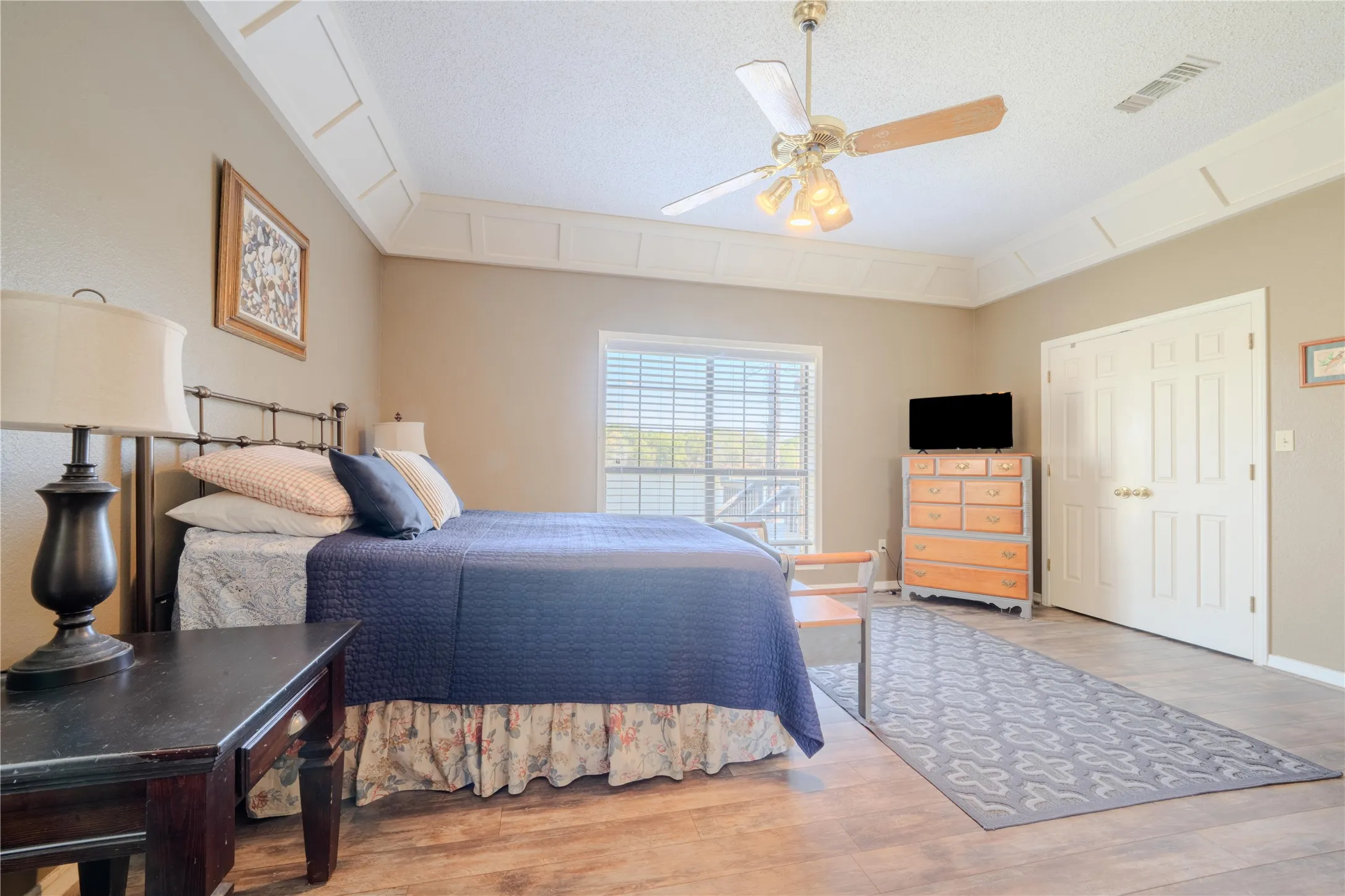 Single Family Residence For Sale in Titus County , 343 County Road 2938 N, Pittsburg, Texas 75686, 4 Bedrooms, 3 Bathrooms, Garage spaces, 1,828 Sqft, built in 1987, Preowned, Price $695,000, mls#21227251, Real Estate Agent in Pittsburg, Homes For Sale in Titus county, Homes For Sale in Pittsburg, Realtor in Pittsburg Texas, Real Estate Brokerage Independent Realty Texas, Luminita Cordes Realtor
