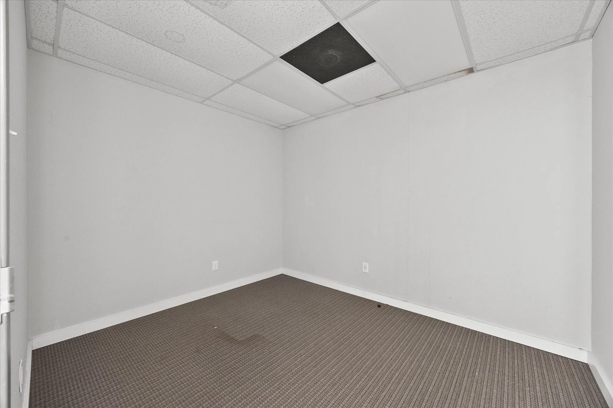 Picture your office here!
