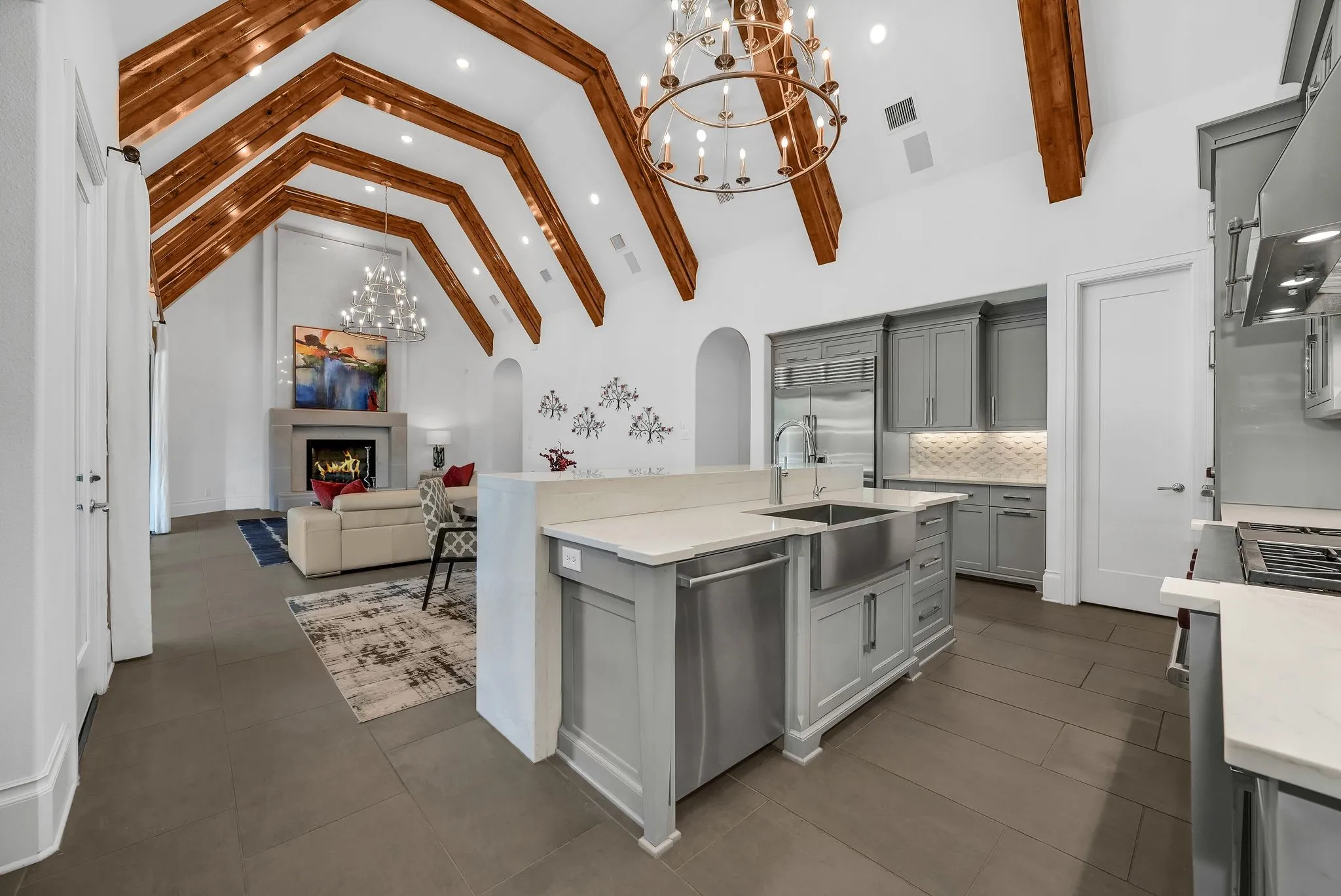 Single Family Residence For Sale in Denton County , 3772 Hamilton Heights Avenue, Frisco, Texas 75034, 5 Bedroom, 7 Bathroom, 3 Garage spaces, 4,632 Sqft, built in 2017, Preowned, mls#21223689, Real Estate Agent in Frisco, Homes For Sale in Denton county, Homes For Sale in Frisco, Realtor in Frisco Texas, Real Estate Brokerage Independent Realty Texas, Luminita Cordes Realtor