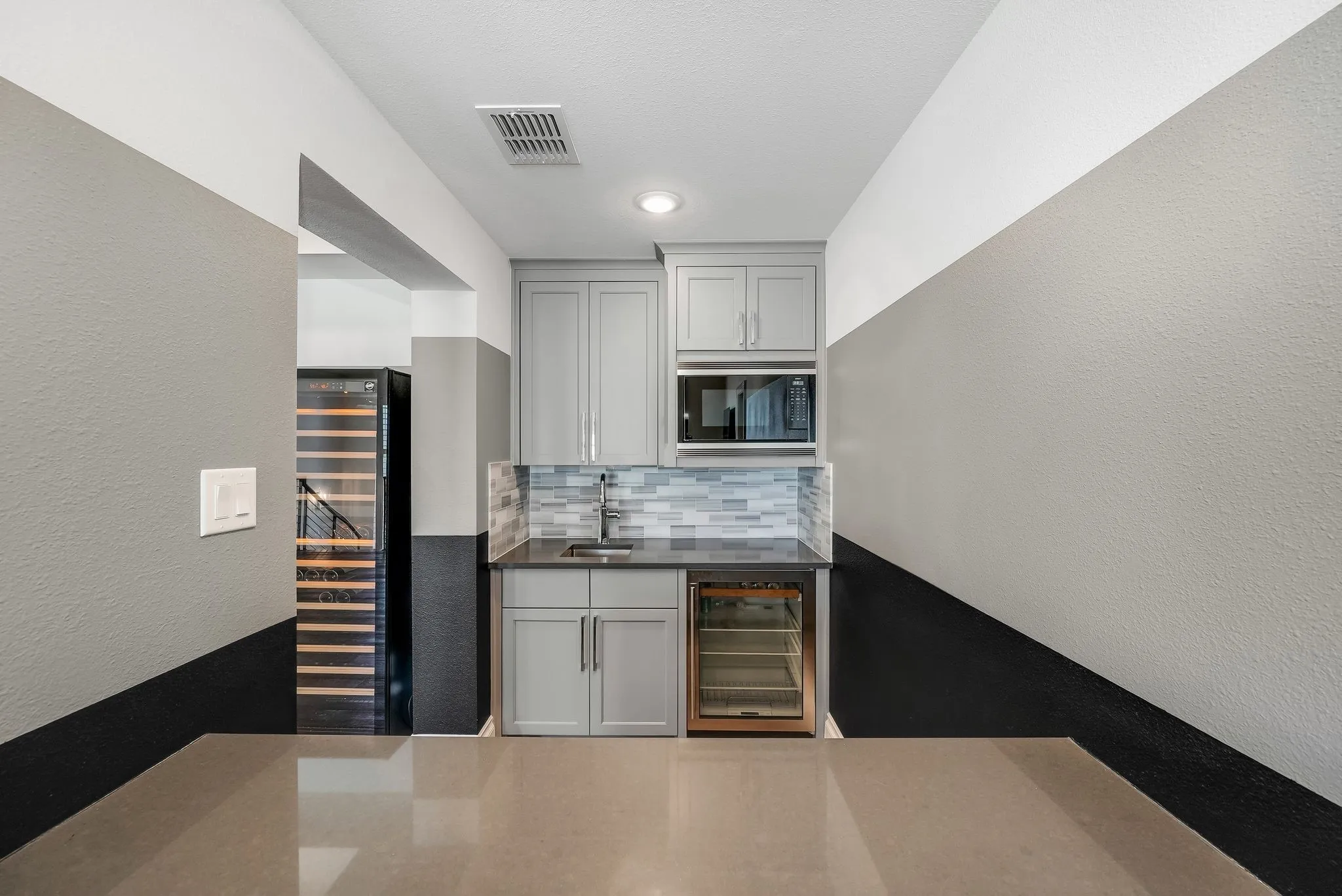 Single Family Residence For Sale in Denton County , 3772 Hamilton Heights Avenue, Frisco, Texas 75034, 5 Bedroom, 7 Bathroom, 3 Garage spaces, 4,632 Sqft, built in 2017, Preowned, mls#21223689, Real Estate Agent in Frisco, Homes For Sale in Denton county, Homes For Sale in Frisco, Realtor in Frisco Texas, Real Estate Brokerage Independent Realty Texas, Luminita Cordes Realtor
