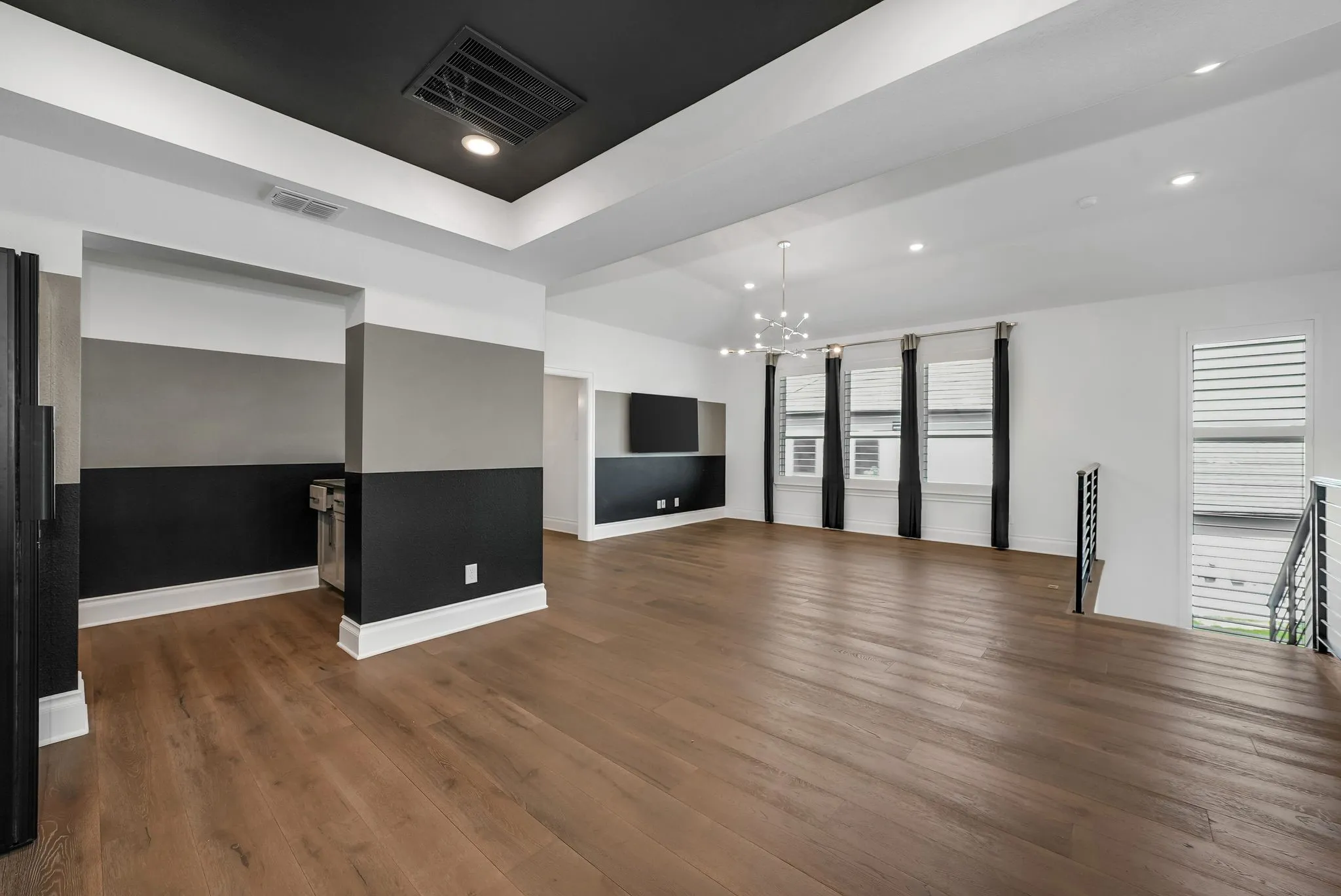 Single Family Residence For Sale in Denton County , 3772 Hamilton Heights Avenue, Frisco, Texas 75034, 5 Bedroom, 7 Bathroom, 3 Garage spaces, 4,632 Sqft, built in 2017, Preowned, mls#21223689, Real Estate Agent in Frisco, Homes For Sale in Denton county, Homes For Sale in Frisco, Realtor in Frisco Texas, Real Estate Brokerage Independent Realty Texas, Luminita Cordes Realtor