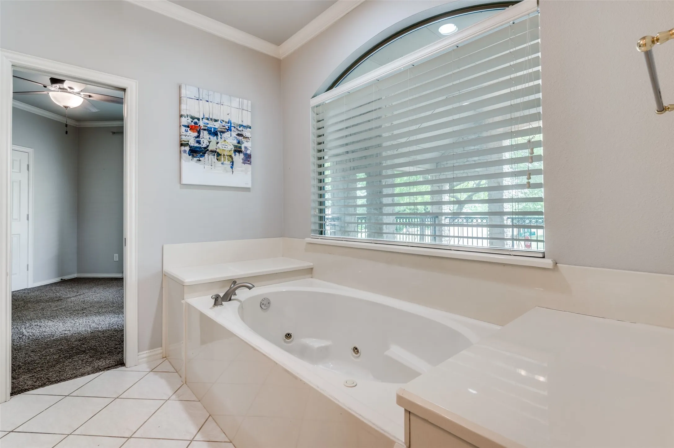 Single Family Residence For Sale in Tarrant County , 2032 Cains Lane, Mansfield, Texas 76063, 4 Bedroom, 5 Bathroom, 3 Garage spaces, 4,468 Sqft, built in 1999, mls#21225215, Real Estate Agent in Mansfield, Homes For Sale in Tarrant county, Homes For Sale in Mansfield, Realtor in Mansfield Texas, Real Estate Brokerage Independent Realty Texas, Luminita Cordes Realtor