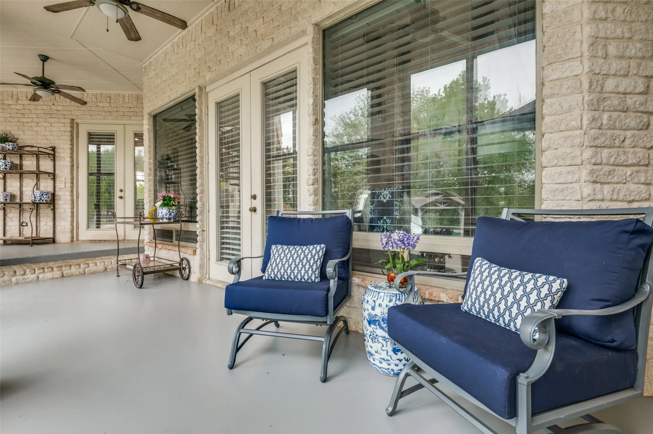 lower glassed in sun room/patio