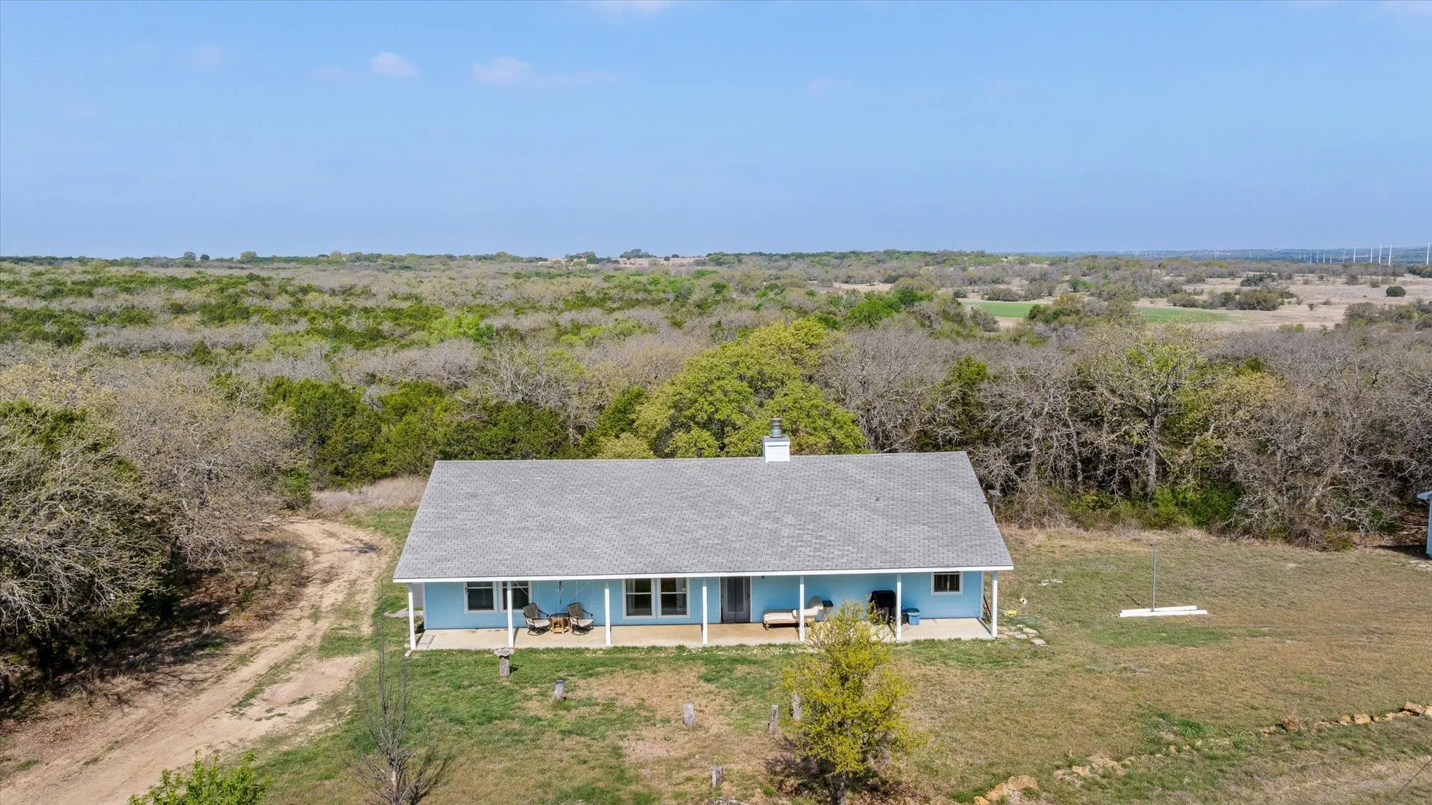 Single Family Residence For Sale in Bosque County , 514 County Road 2495, Hico, Texas 76457, 2 Bedroom, 2 Bathroom, Garage spaces, 1,891 Sqft, built in 2005, mls#21227314, Real Estate Agent in Hico, Homes For Sale in Bosque county, Homes For Sale in Hico, Realtor in Hico Texas, Real Estate Brokerage Independent Realty Texas, Luminita Cordes Realtor