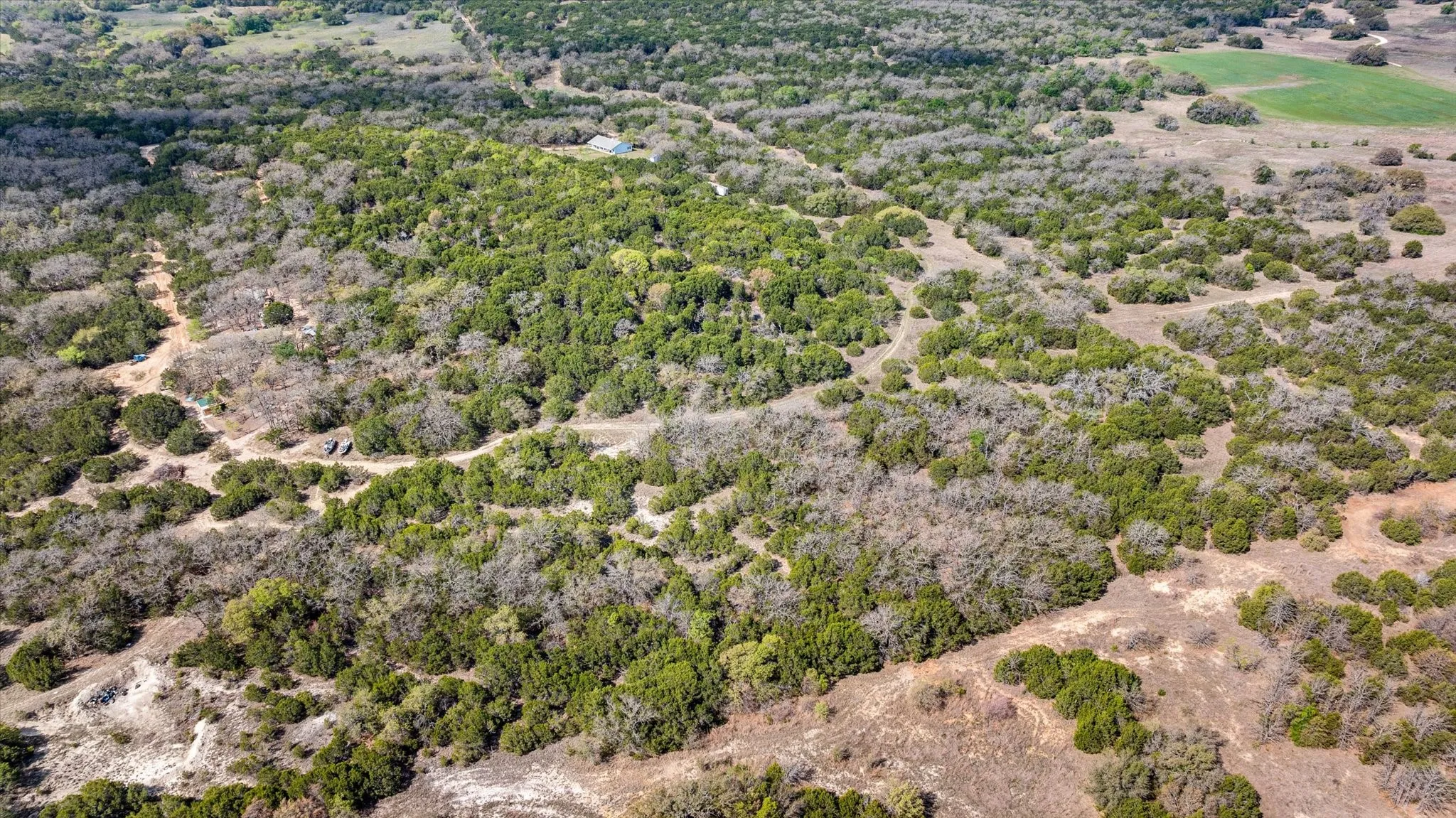 Single Family Residence For Sale in Bosque County , 514 County Road 2495, Hico, Texas 76457, 2 Bedroom, 2 Bathroom, Garage spaces, 1,891 Sqft, built in 2005, mls#21227314, Real Estate Agent in Hico, Homes For Sale in Bosque county, Homes For Sale in Hico, Realtor in Hico Texas, Real Estate Brokerage Independent Realty Texas, Luminita Cordes Realtor