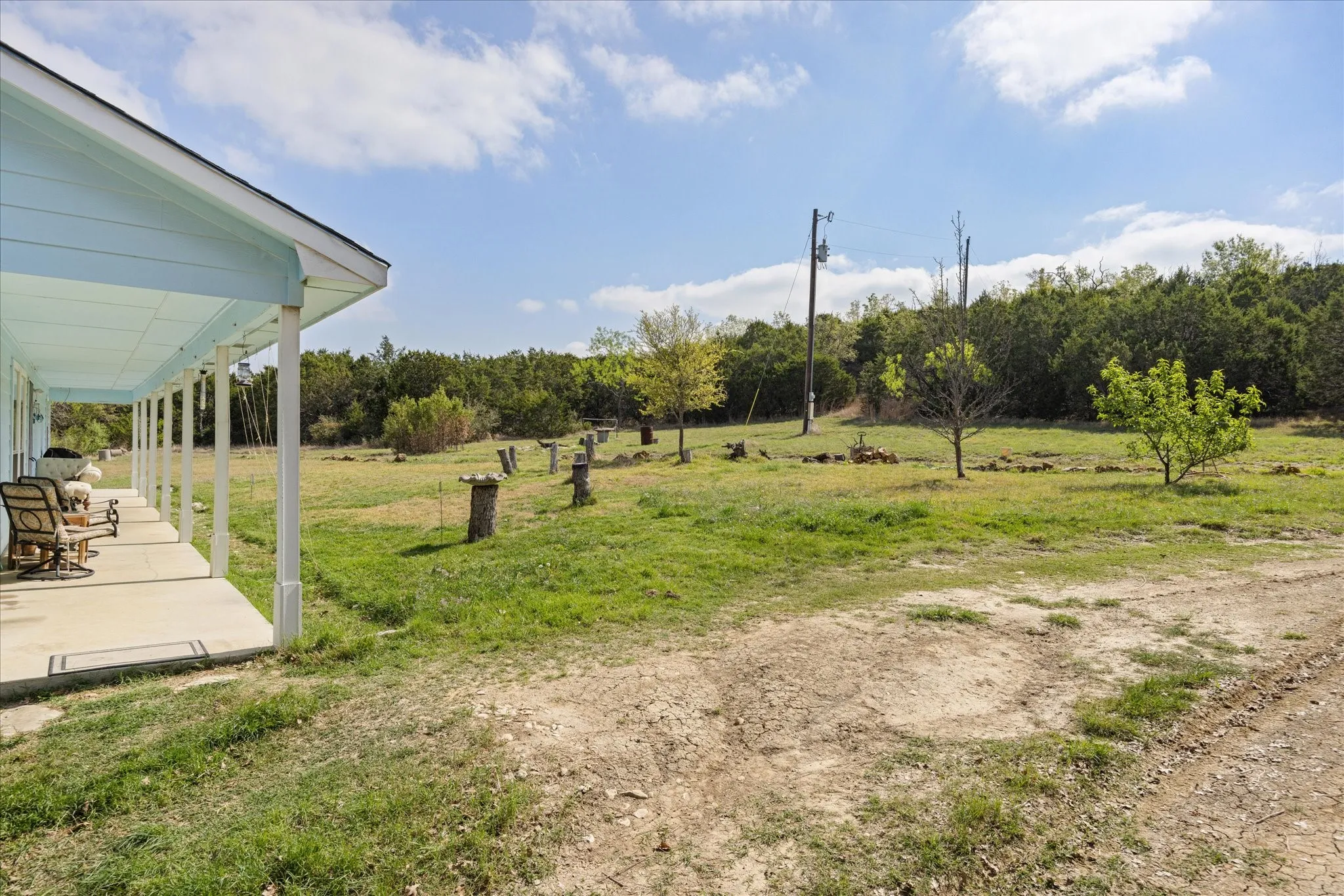 Single Family Residence For Sale in Bosque County , 514 County Road 2495, Hico, Texas 76457, 2 Bedroom, 2 Bathroom, Garage spaces, 1,891 Sqft, built in 2005, mls#21227314, Real Estate Agent in Hico, Homes For Sale in Bosque county, Homes For Sale in Hico, Realtor in Hico Texas, Real Estate Brokerage Independent Realty Texas, Luminita Cordes Realtor
