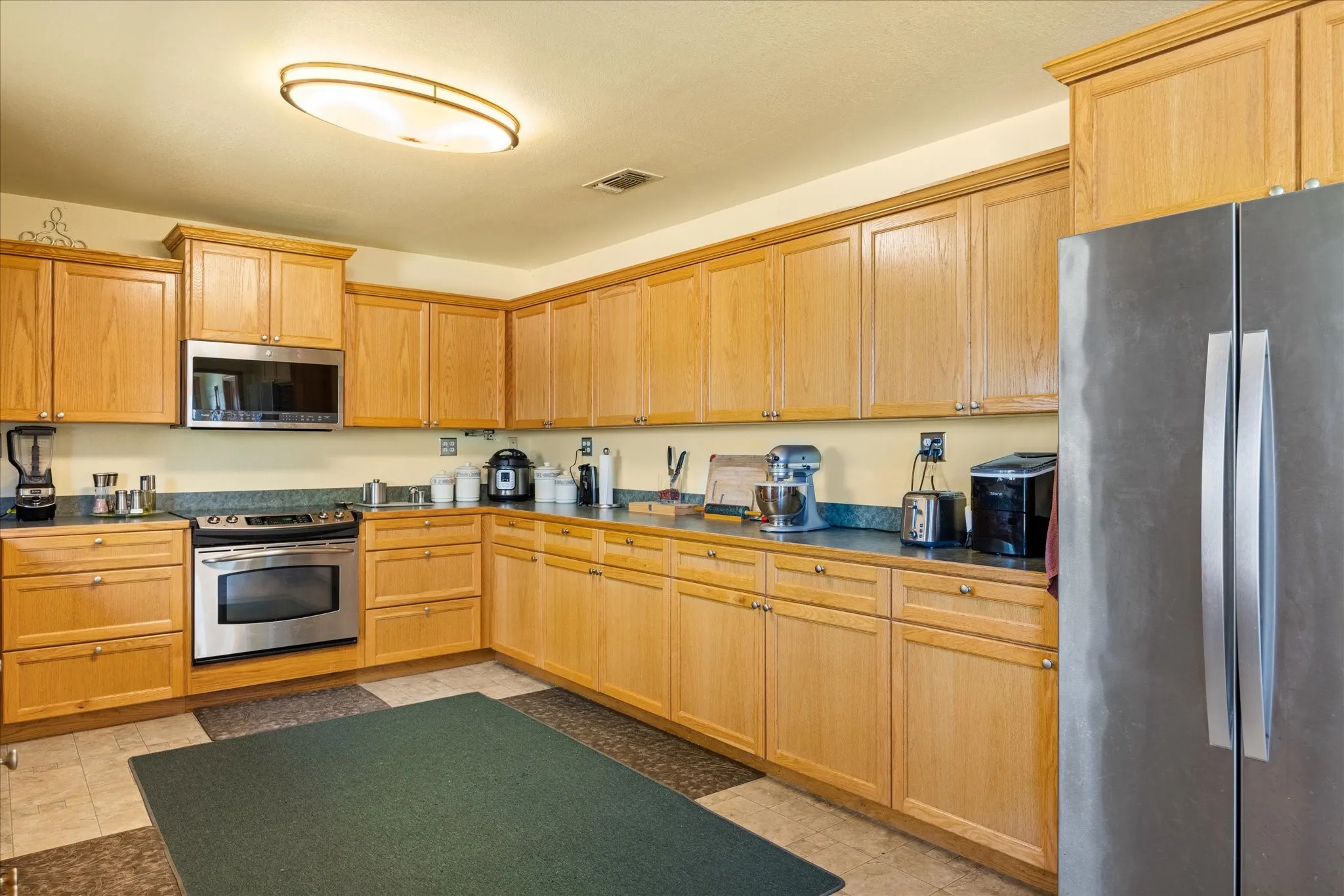 Single Family Residence For Sale in Bosque County , 514 County Road 2495, Hico, Texas 76457, 2 Bedroom, 2 Bathroom, Garage spaces, 1,891 Sqft, built in 2005, mls#21227314, Real Estate Agent in Hico, Homes For Sale in Bosque county, Homes For Sale in Hico, Realtor in Hico Texas, Real Estate Brokerage Independent Realty Texas, Luminita Cordes Realtor