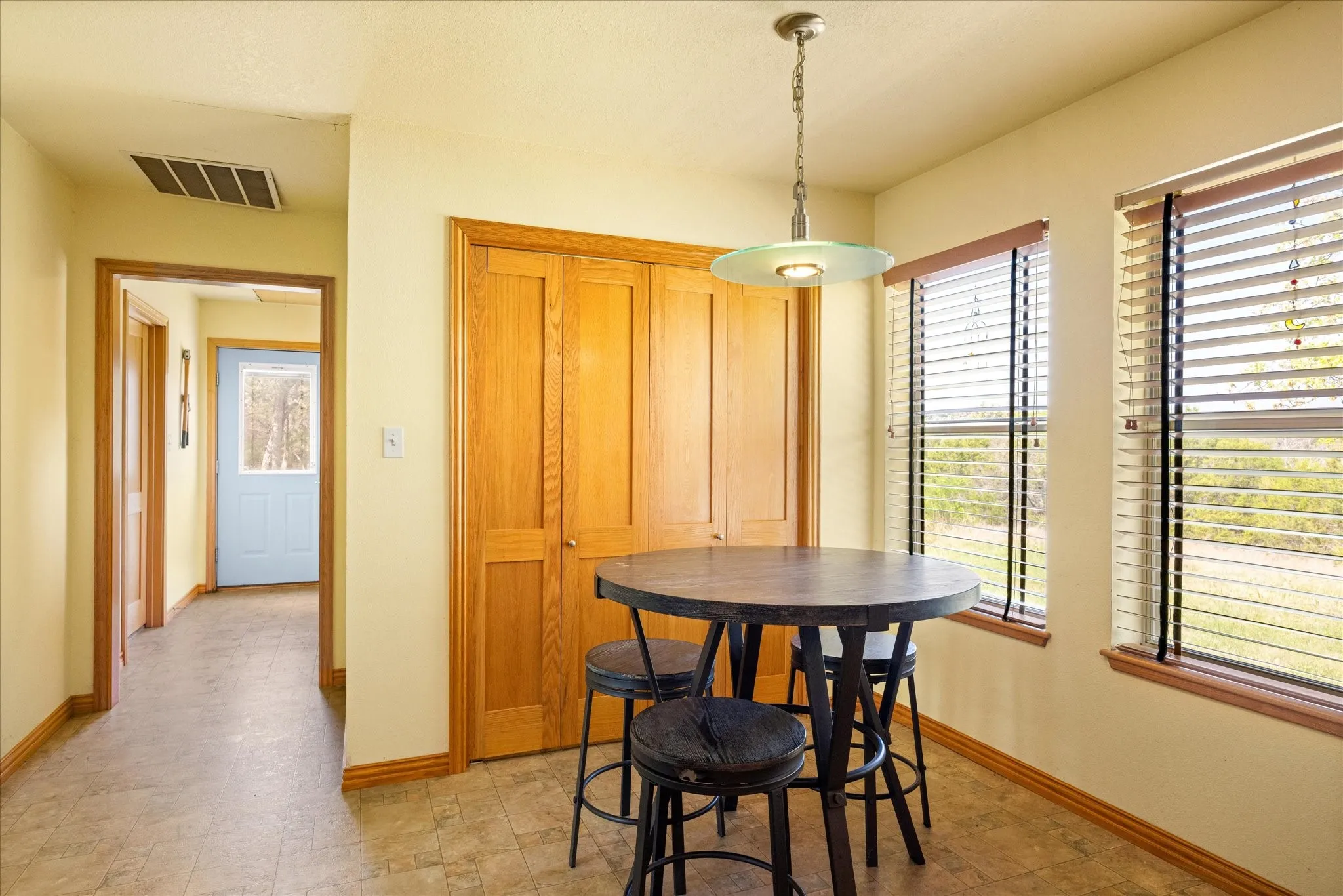 Single Family Residence For Sale in Bosque County , 514 County Road 2495, Hico, Texas 76457, 2 Bedroom, 2 Bathroom, Garage spaces, 1,891 Sqft, built in 2005, mls#21227314, Real Estate Agent in Hico, Homes For Sale in Bosque county, Homes For Sale in Hico, Realtor in Hico Texas, Real Estate Brokerage Independent Realty Texas, Luminita Cordes Realtor