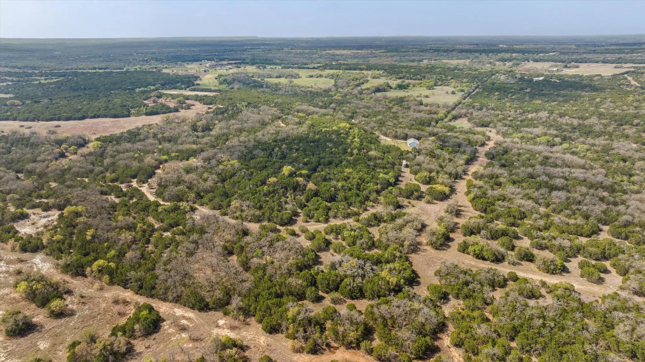 Single Family Residence For Sale in Bosque County , 514 County Road 2495, Hico, Texas 76457, 2 Bedroom, 2 Bathroom, Garage spaces, 1,891 Sqft, built in 2005, mls#21227314, Real Estate Agent in Hico, Homes For Sale in Bosque county, Homes For Sale in Hico, Realtor in Hico Texas, Real Estate Brokerage Independent Realty Texas, Luminita Cordes Realtor