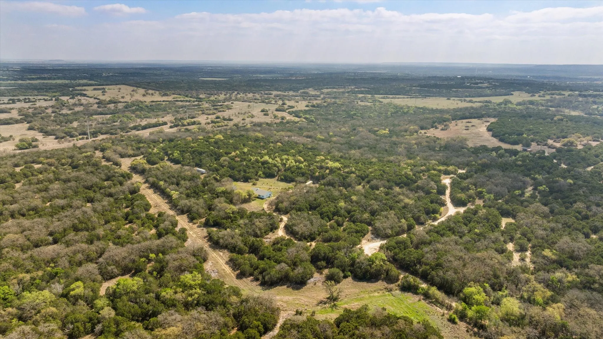 Single Family Residence For Sale in Bosque County , 514 County Road 2495, Hico, Texas 76457, 2 Bedroom, 2 Bathroom, Garage spaces, 1,891 Sqft, built in 2005, mls#21227314, Real Estate Agent in Hico, Homes For Sale in Bosque county, Homes For Sale in Hico, Realtor in Hico Texas, Real Estate Brokerage Independent Realty Texas, Luminita Cordes Realtor