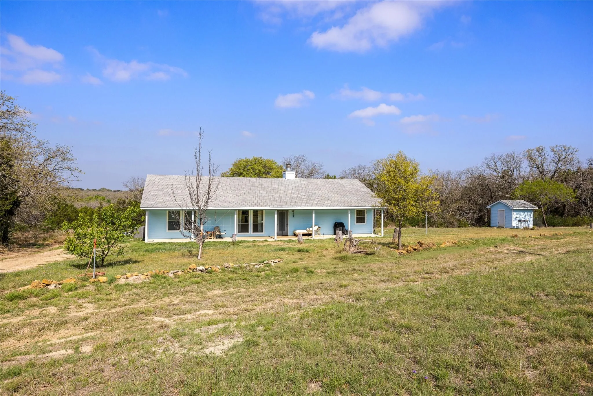 Single Family Residence For Sale in Bosque County , 514 County Road 2495, Hico, Texas 76457, 2 Bedroom, 2 Bathroom, Garage spaces, 1,891 Sqft, built in 2005, mls#21227314, Real Estate Agent in Hico, Homes For Sale in Bosque county, Homes For Sale in Hico, Realtor in Hico Texas, Real Estate Brokerage Independent Realty Texas, Luminita Cordes Realtor
