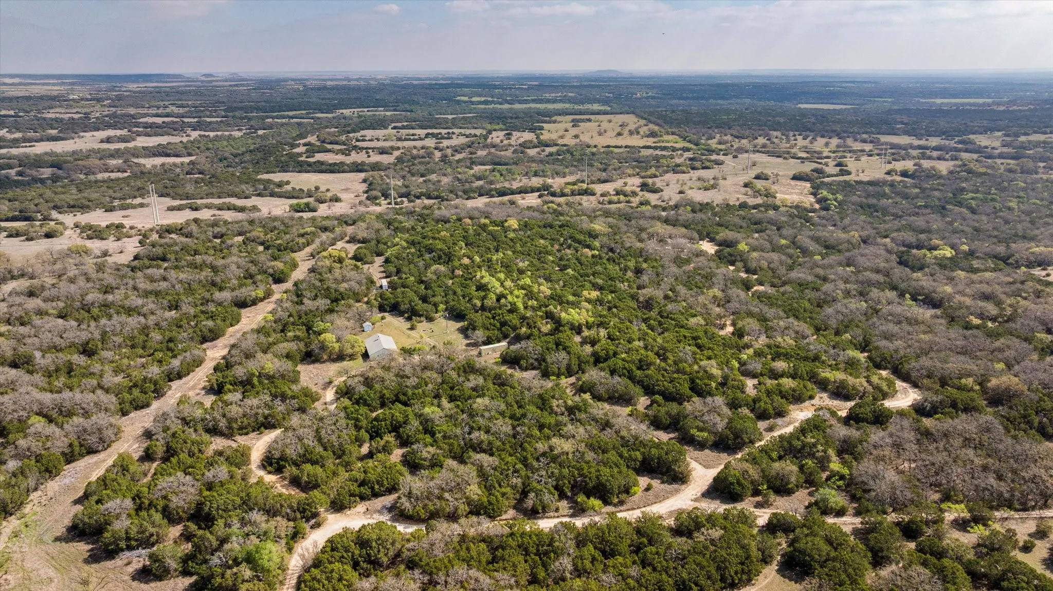 Single Family Residence For Sale in Bosque County , 514 County Road 2495, Hico, Texas 76457, 2 Bedroom, 2 Bathroom, Garage spaces, 1,891 Sqft, built in 2005, mls#21227314, Real Estate Agent in Hico, Homes For Sale in Bosque county, Homes For Sale in Hico, Realtor in Hico Texas, Real Estate Brokerage Independent Realty Texas, Luminita Cordes Realtor
