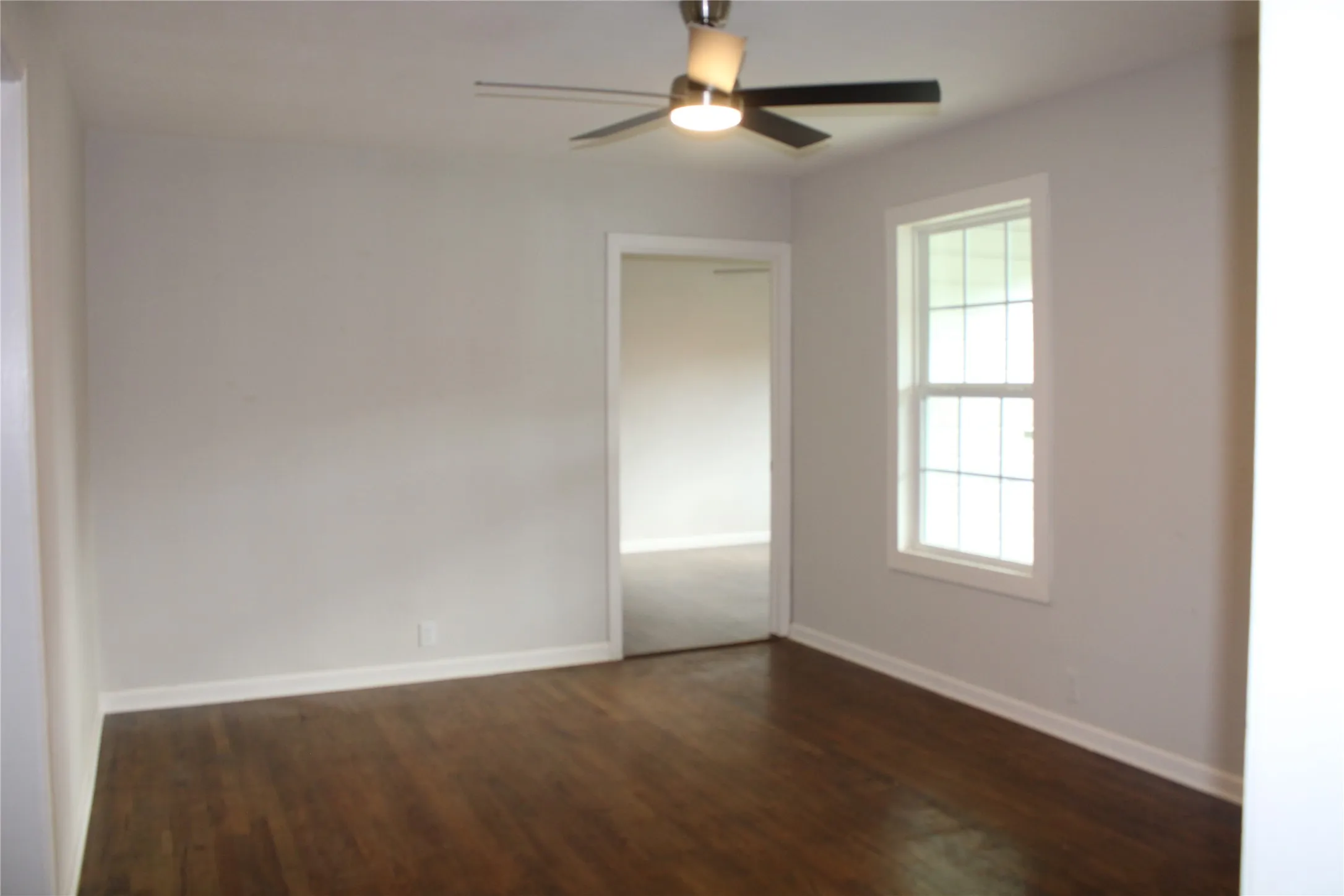 Single Family Residence For Sale in Brown County , 2105 6 TH, Brownwood, Texas 76801, 3 Bedroom, 2 Bathroom, Garage spaces, 1,182 Sqft, built in 1950, mls#21226726, Real Estate Agent in Brownwood, Homes For Sale in Brown county, Homes For Sale in Brownwood, Realtor in Brownwood Texas, Real Estate Brokerage Independent Realty Texas, Luminita Cordes Realtor