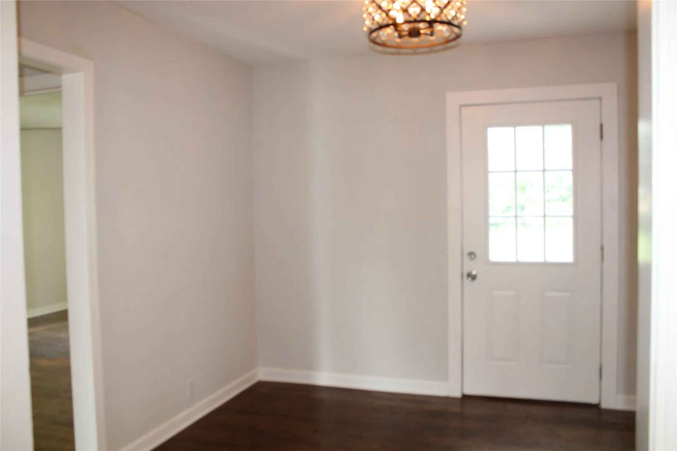 Single Family Residence For Sale in Brown County , 2105 6 TH, Brownwood, Texas 76801, 3 Bedroom, 2 Bathroom, Garage spaces, 1,182 Sqft, built in 1950, mls#21226726, Real Estate Agent in Brownwood, Homes For Sale in Brown county, Homes For Sale in Brownwood, Realtor in Brownwood Texas, Real Estate Brokerage Independent Realty Texas, Luminita Cordes Realtor