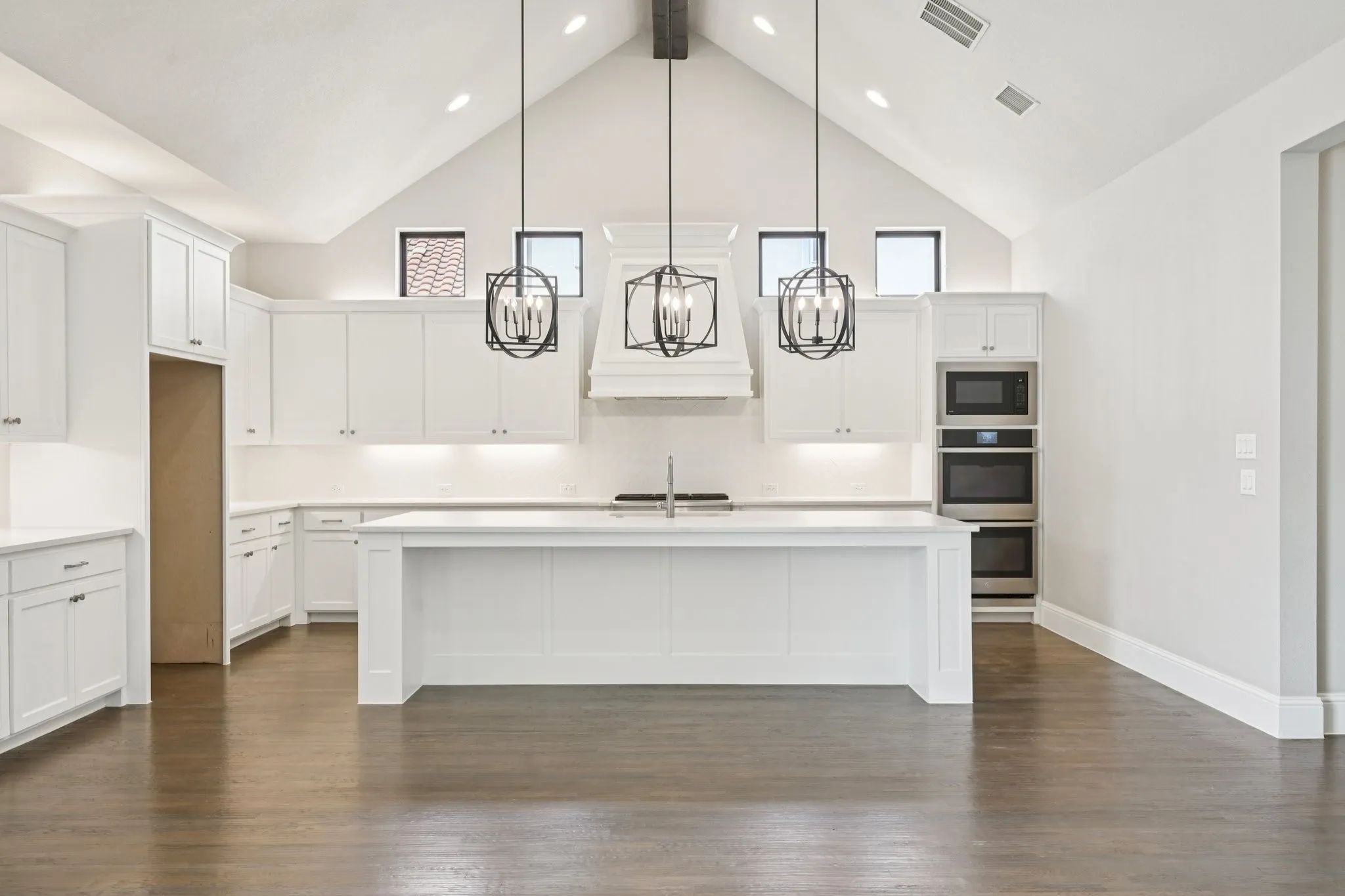 Single Family Residence For Sale in Collin County , 1641 Cottonwood Trail, Prosper, Texas 75078, 4 Bedroom, 5 Bathroom, 3 Garage spaces, 3,618 Sqft, built in 2020, Preowned, mls#21222949, Real Estate Agent in Prosper, Homes For Sale in Collin county, Homes For Sale in Prosper, Realtor in Prosper Texas, Real Estate Brokerage Independent Realty Texas, Luminita Cordes Realtor