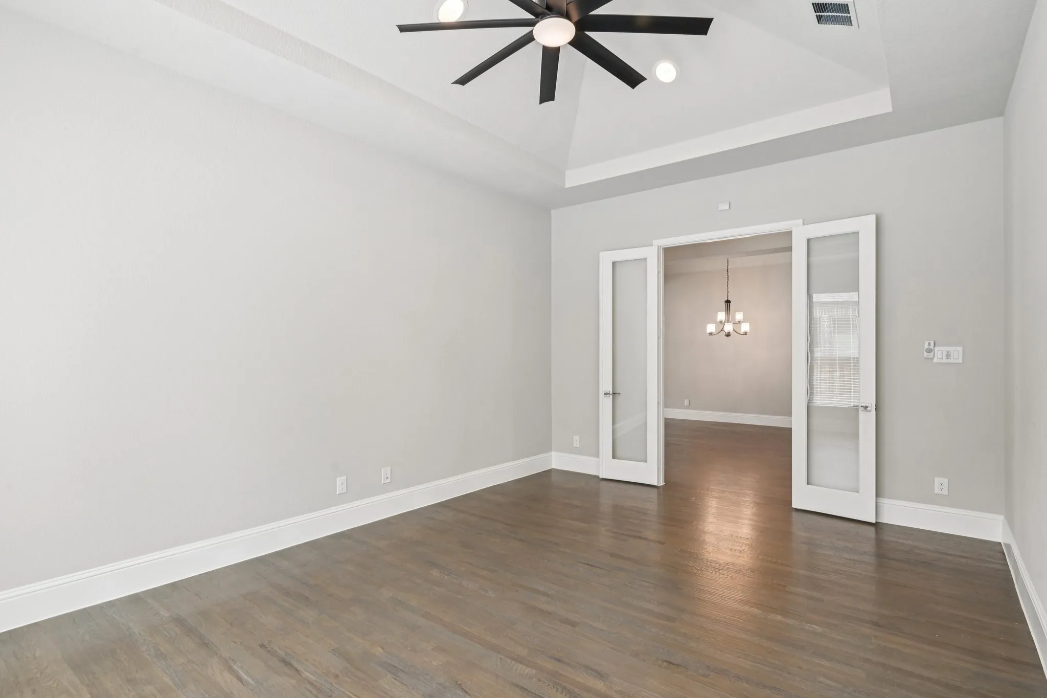 Single Family Residence For Sale in Collin County , 1641 Cottonwood Trail, Prosper, Texas 75078, 4 Bedroom, 5 Bathroom, 3 Garage spaces, 3,618 Sqft, built in 2020, Preowned, mls#21222949, Real Estate Agent in Prosper, Homes For Sale in Collin county, Homes For Sale in Prosper, Realtor in Prosper Texas, Real Estate Brokerage Independent Realty Texas, Luminita Cordes Realtor