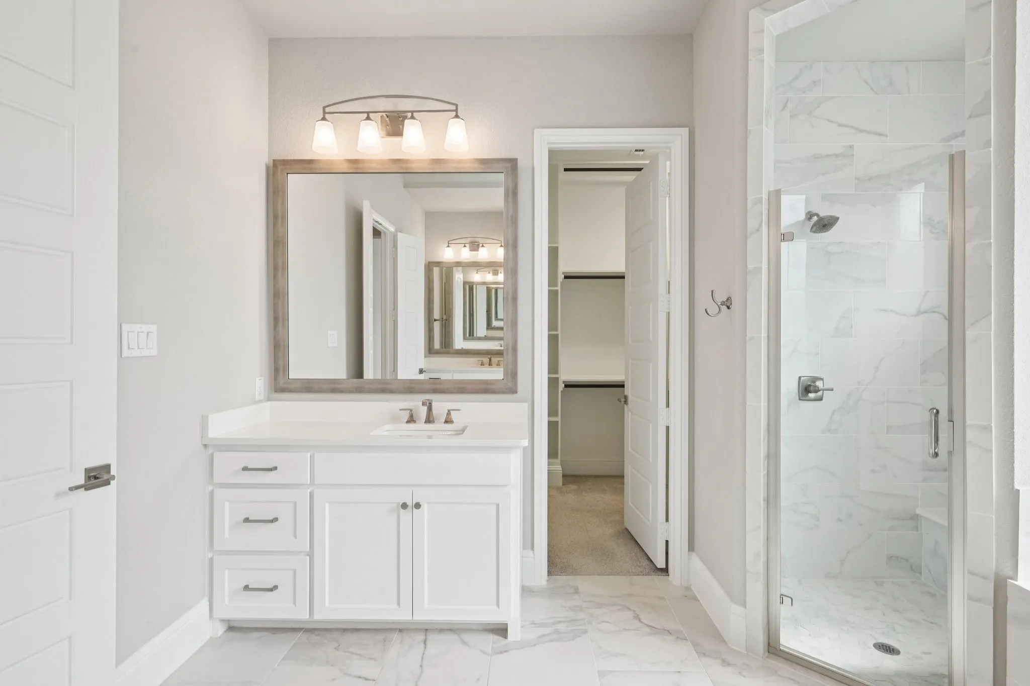 Single Family Residence For Sale in Collin County , 1641 Cottonwood Trail, Prosper, Texas 75078, 4 Bedroom, 5 Bathroom, 3 Garage spaces, 3,618 Sqft, built in 2020, Preowned, mls#21222949, Real Estate Agent in Prosper, Homes For Sale in Collin county, Homes For Sale in Prosper, Realtor in Prosper Texas, Real Estate Brokerage Independent Realty Texas, Luminita Cordes Realtor