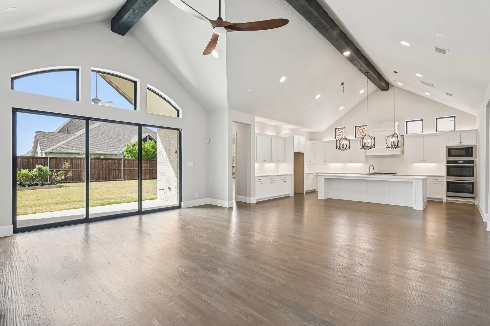 Single Family Residence For Sale in Collin County , 1641 Cottonwood Trail, Prosper, Texas 75078, 4 Bedroom, 5 Bathroom, 3 Garage spaces, 3,618 Sqft, built in 2020, Preowned, mls#21222949, Real Estate Agent in Prosper, Homes For Sale in Collin county, Homes For Sale in Prosper, Realtor in Prosper Texas, Real Estate Brokerage Independent Realty Texas, Luminita Cordes Realtor