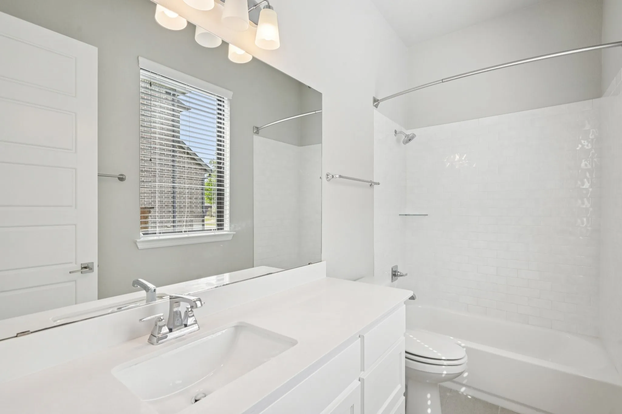 Single Family Residence For Sale in Collin County , 1641 Cottonwood Trail, Prosper, Texas 75078, 4 Bedroom, 5 Bathroom, 3 Garage spaces, 3,618 Sqft, built in 2020, Preowned, mls#21222949, Real Estate Agent in Prosper, Homes For Sale in Collin county, Homes For Sale in Prosper, Realtor in Prosper Texas, Real Estate Brokerage Independent Realty Texas, Luminita Cordes Realtor