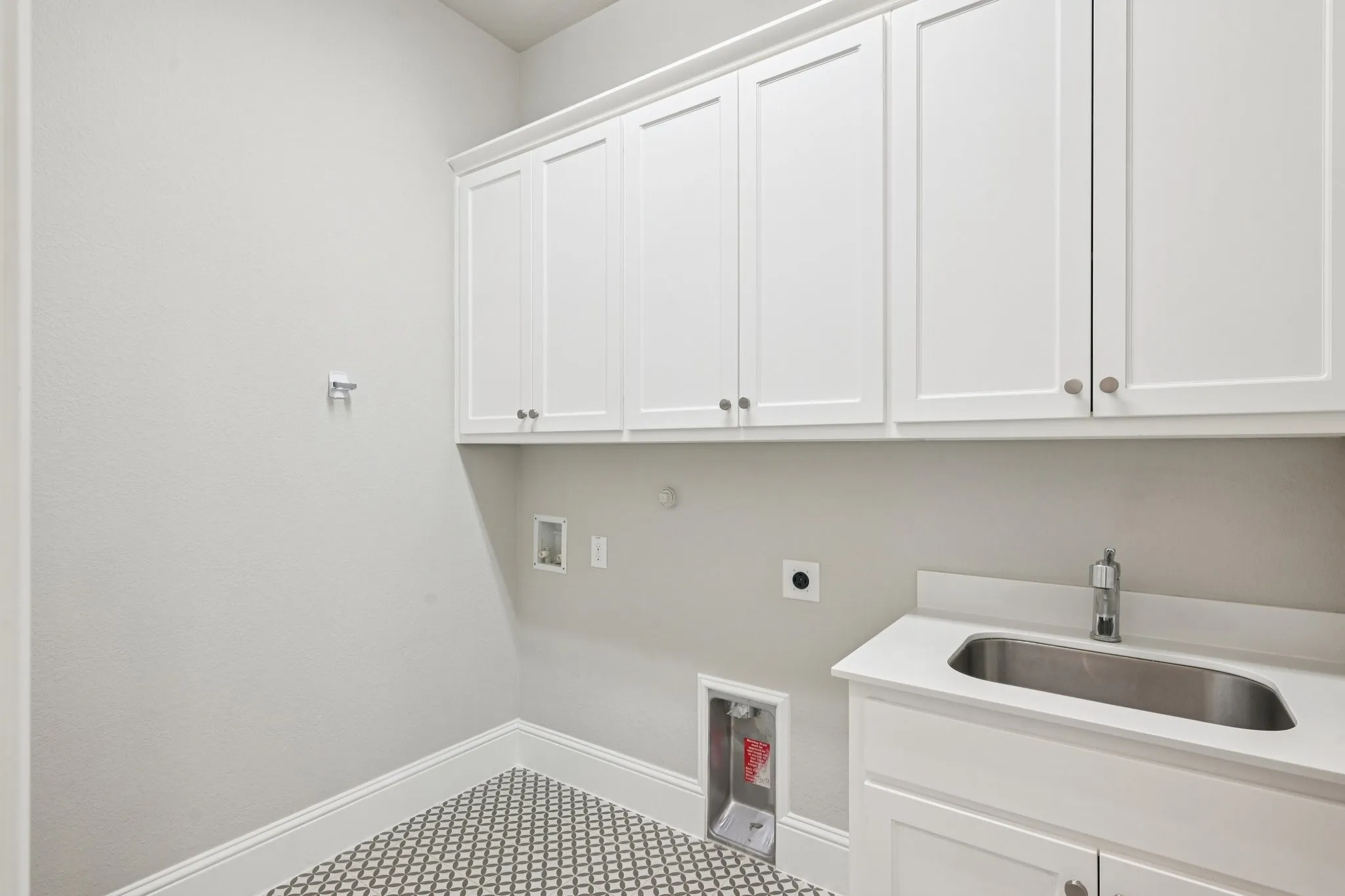 Single Family Residence For Sale in Collin County , 1641 Cottonwood Trail, Prosper, Texas 75078, 4 Bedroom, 5 Bathroom, 3 Garage spaces, 3,618 Sqft, built in 2020, Preowned, mls#21222949, Real Estate Agent in Prosper, Homes For Sale in Collin county, Homes For Sale in Prosper, Realtor in Prosper Texas, Real Estate Brokerage Independent Realty Texas, Luminita Cordes Realtor