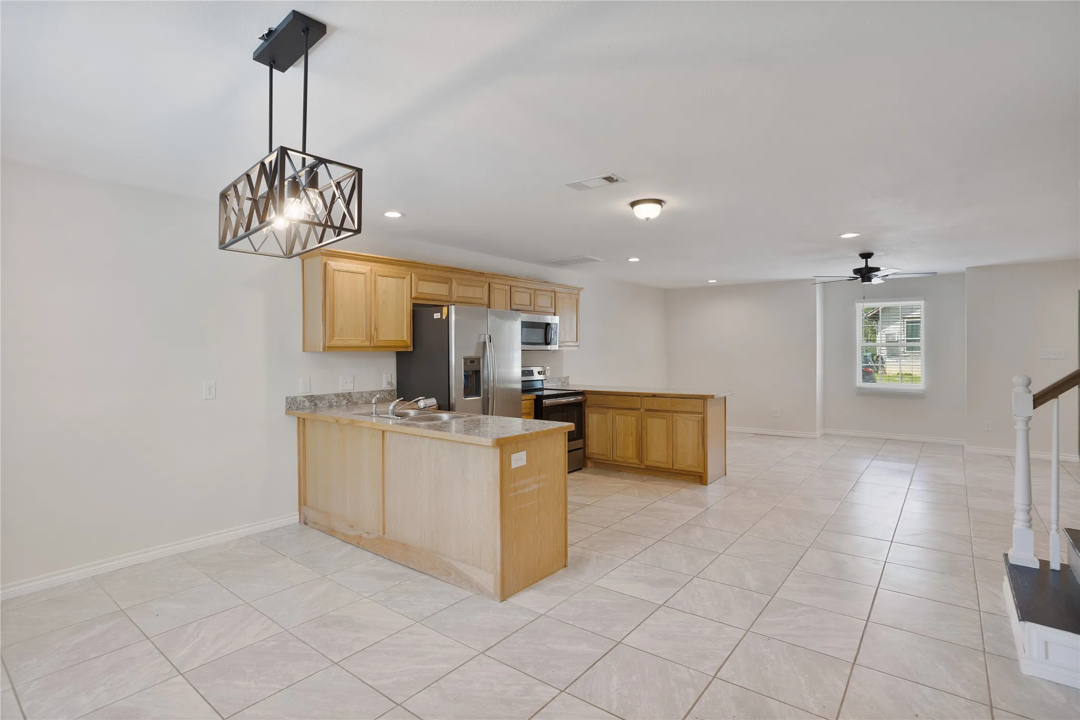 Duplex For Sale in Grayson County , 216 & 218 E Cherry Street, Sherman, Texas 75090, 6 Bedroom, 4 Bathroom, Garage spaces, 0 Sqft, built in 2018, Preowned, mls#21227278, Real Estate Agent in Sherman, Homes For Sale in Grayson county, Homes For Sale in Sherman, Realtor in Sherman Texas, Real Estate Brokerage Independent Realty Texas, Luminita Cordes Realtor