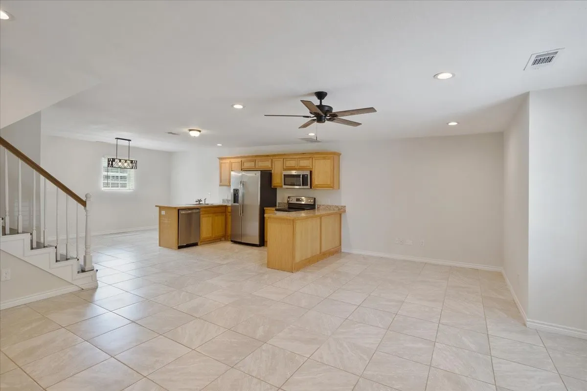 Duplex For Sale in Grayson County , 216 & 218 E Cherry Street, Sherman, Texas 75090, 6 Bedroom, 4 Bathroom, Garage spaces, 0 Sqft, built in 2018, Preowned, mls#21227278, Real Estate Agent in Sherman, Homes For Sale in Grayson county, Homes For Sale in Sherman, Realtor in Sherman Texas, Real Estate Brokerage Independent Realty Texas, Luminita Cordes Realtor