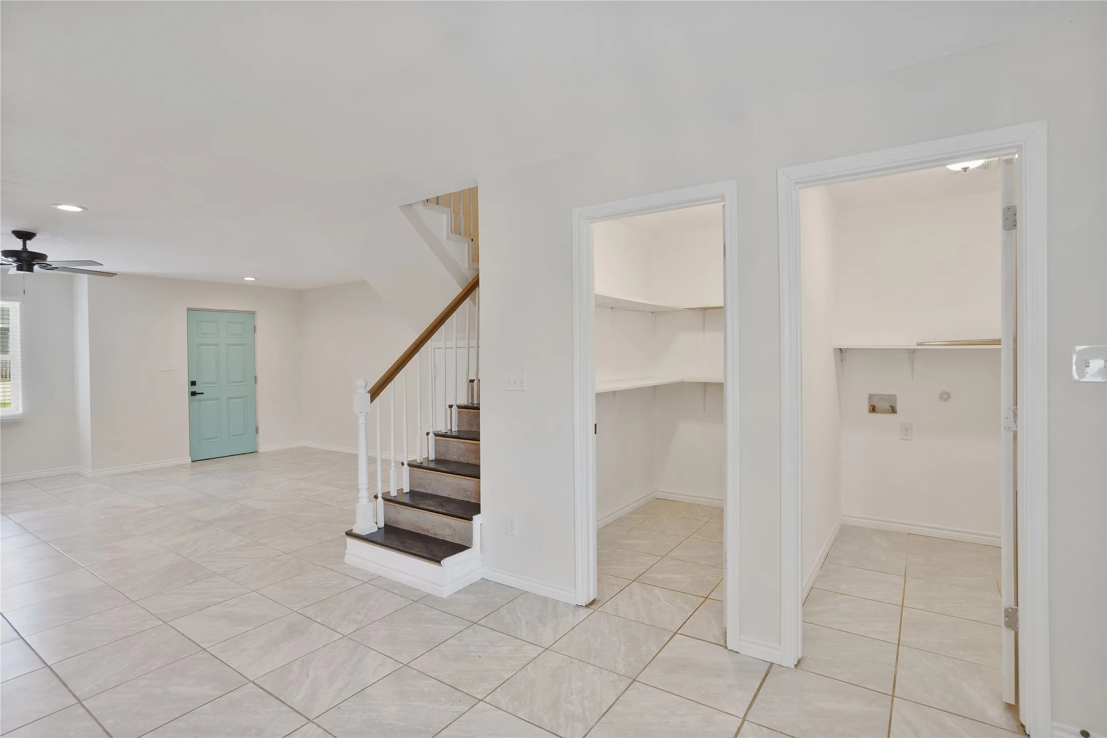 Duplex For Sale in Grayson County , 216 & 218 E Cherry Street, Sherman, Texas 75090, 6 Bedroom, 4 Bathroom, Garage spaces, 0 Sqft, built in 2018, Preowned, mls#21227278, Real Estate Agent in Sherman, Homes For Sale in Grayson county, Homes For Sale in Sherman, Realtor in Sherman Texas, Real Estate Brokerage Independent Realty Texas, Luminita Cordes Realtor