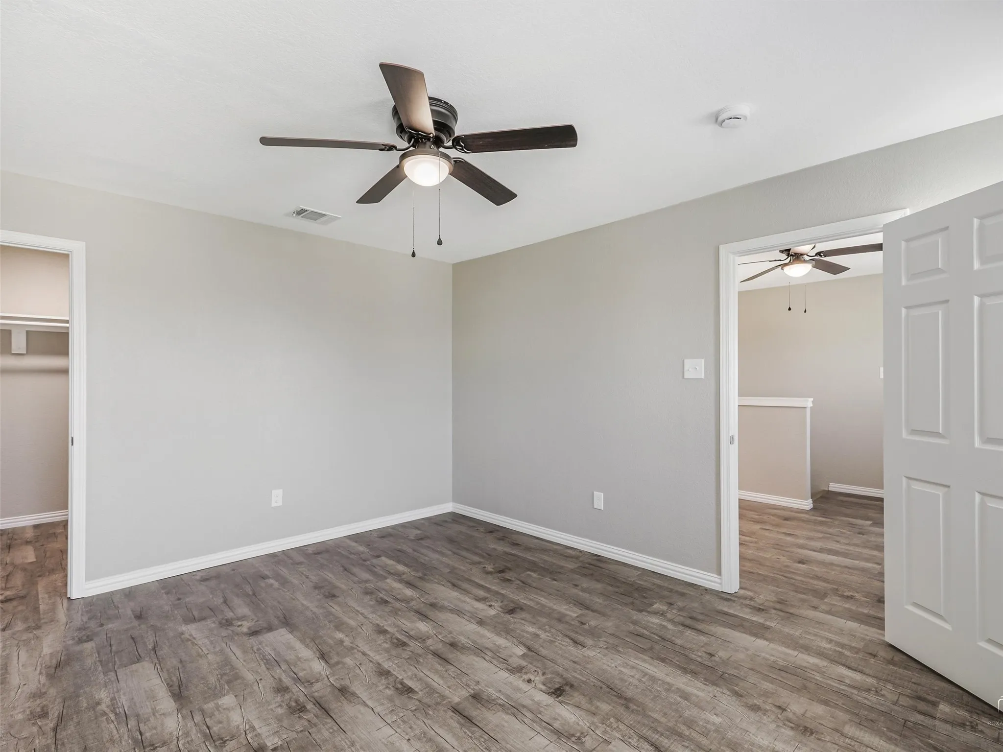 Single Family Residence For Sale in Denton County , 316 Spurlock Drive, Krum, Texas 76249, 3 Bedroom, 3 Bathroom, 2 Garage spaces, 1,913 Sqft, built in 2005, Preowned, mls#21226285, Real Estate Agent in Krum, Homes For Sale in Denton county, Homes For Sale in Krum, Realtor in Krum Texas, Real Estate Brokerage Independent Realty Texas, Luminita Cordes Realtor