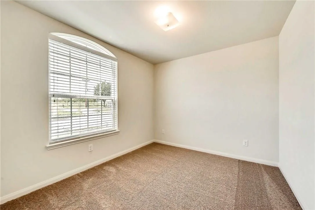 Single Family Residence For Rent in Grayson County , 1810 Clegg Street, Howe, Texas 75459, 4 Bedroom, 2 Bathroom, 2 Garage spaces, 1,658 Sqft, built in 2016, Preowned, mls#21227436, Real Estate Agent in Howe, Homes For Rent in Grayson county, Homes For Rent in Howe, Realtor in Howe Texas, Real Estate Brokerage Independent Realty Texas, Luminita Cordes Realtor