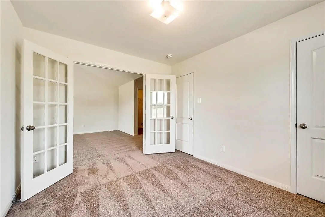 Single Family Residence For Rent in Grayson County , 1810 Clegg Street, Howe, Texas 75459, 4 Bedroom, 2 Bathroom, 2 Garage spaces, 1,658 Sqft, built in 2016, Preowned, mls#21227436, Real Estate Agent in Howe, Homes For Rent in Grayson county, Homes For Rent in Howe, Realtor in Howe Texas, Real Estate Brokerage Independent Realty Texas, Luminita Cordes Realtor