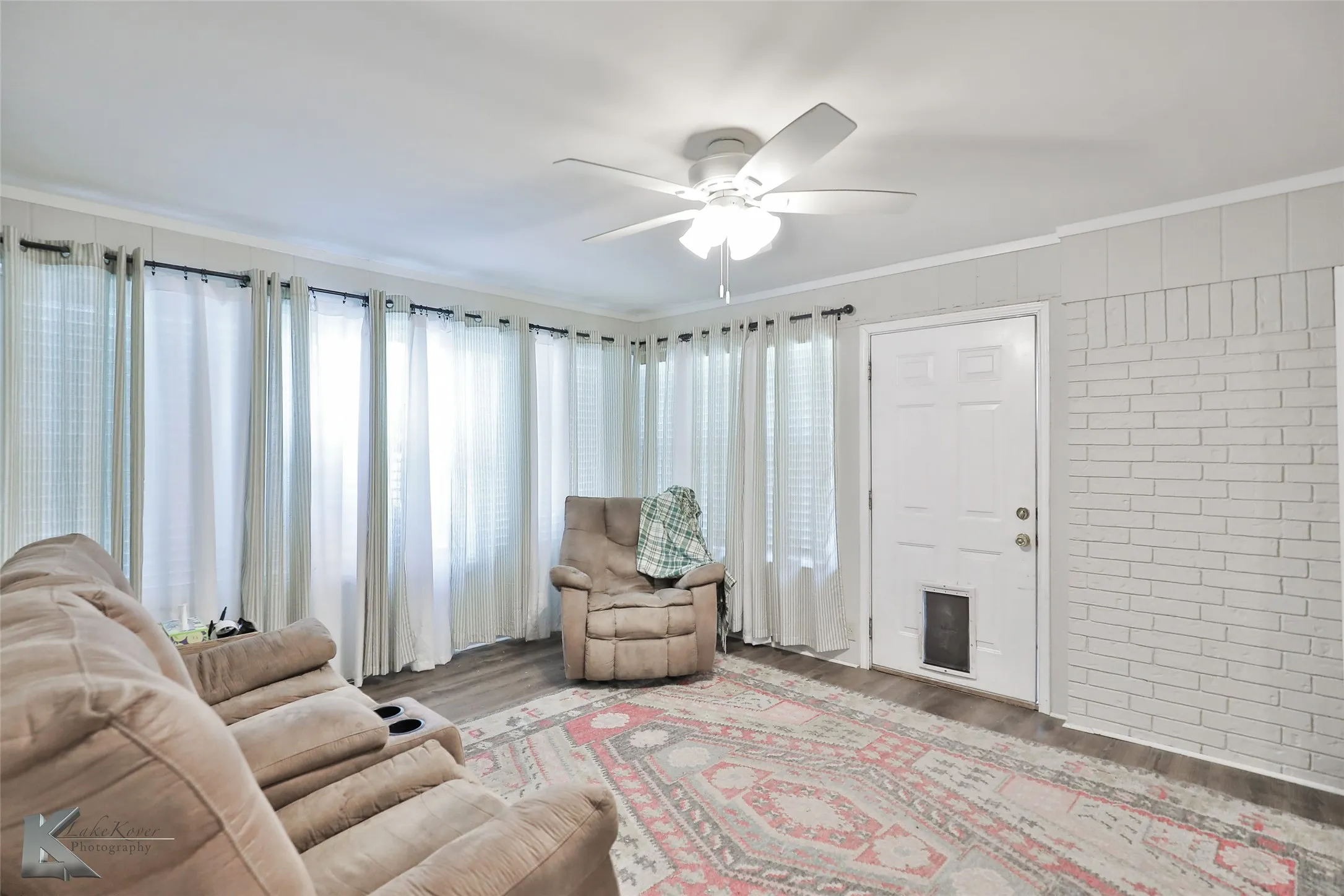 Single Family Residence For Sale in Taylor County , 801 Piedmont Drive, Abilene, Texas 79601, 4 Bedroom, 2 Bathroom, 2 Garage spaces, 2,776 Sqft, built in 1973, Preowned, mls#21220120, Real Estate Agent in Abilene, Homes For Sale in Taylor county, Homes For Sale in Abilene, Realtor in Abilene Texas, Real Estate Brokerage Independent Realty Texas, Luminita Cordes Realtor