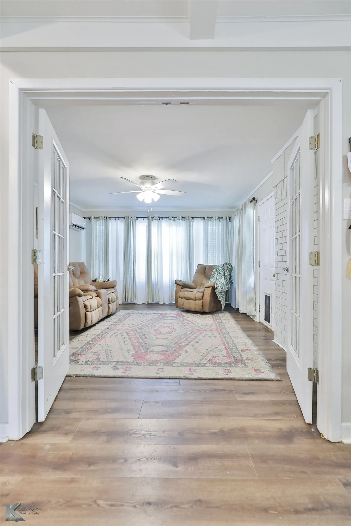 Single Family Residence For Sale in Taylor County , 801 Piedmont Drive, Abilene, Texas 79601, 4 Bedroom, 2 Bathroom, 2 Garage spaces, 2,776 Sqft, built in 1973, Preowned, mls#21220120, Real Estate Agent in Abilene, Homes For Sale in Taylor county, Homes For Sale in Abilene, Realtor in Abilene Texas, Real Estate Brokerage Independent Realty Texas, Luminita Cordes Realtor