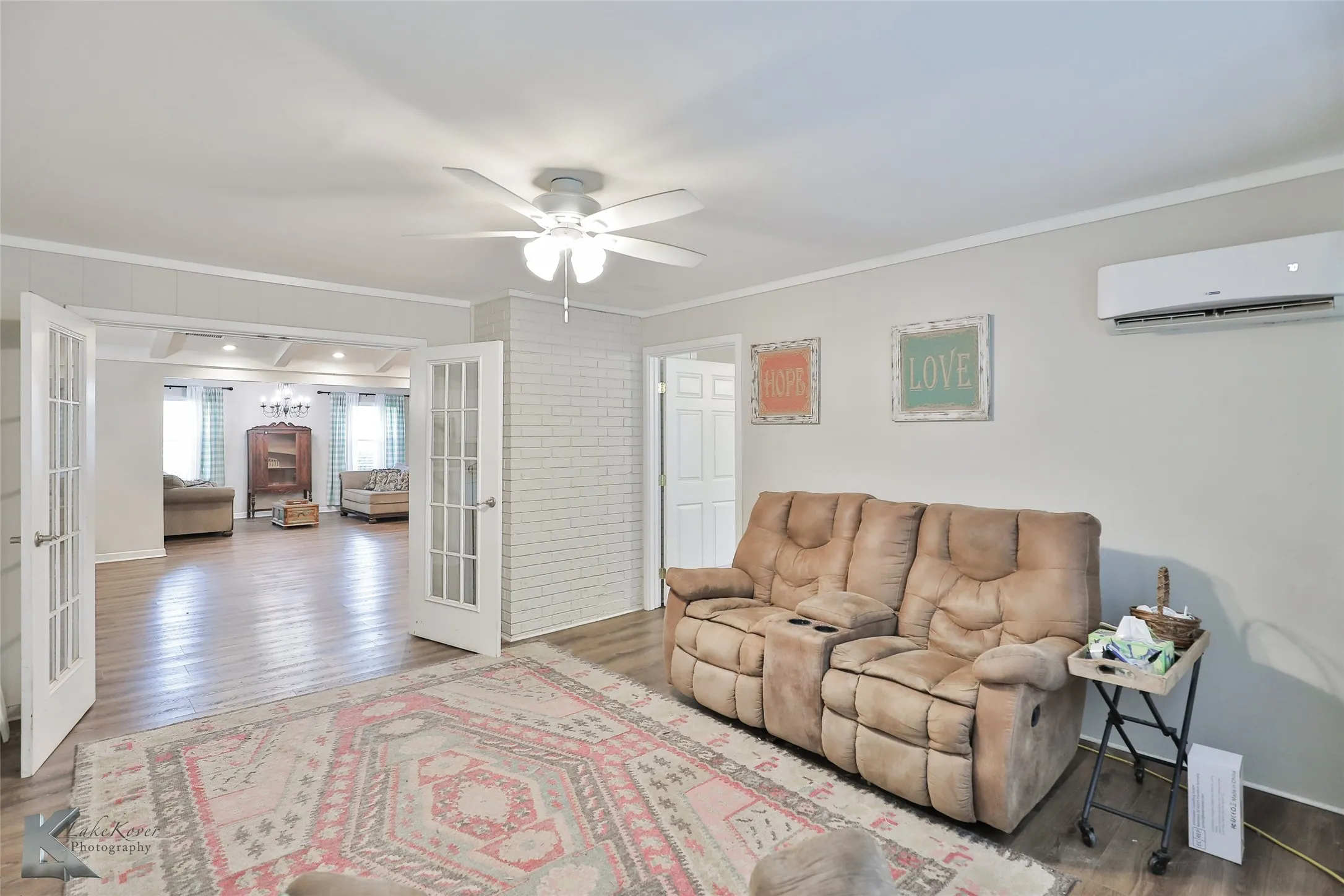 Single Family Residence For Sale in Taylor County , 801 Piedmont Drive, Abilene, Texas 79601, 4 Bedroom, 2 Bathroom, 2 Garage spaces, 2,776 Sqft, built in 1973, Preowned, mls#21220120, Real Estate Agent in Abilene, Homes For Sale in Taylor county, Homes For Sale in Abilene, Realtor in Abilene Texas, Real Estate Brokerage Independent Realty Texas, Luminita Cordes Realtor