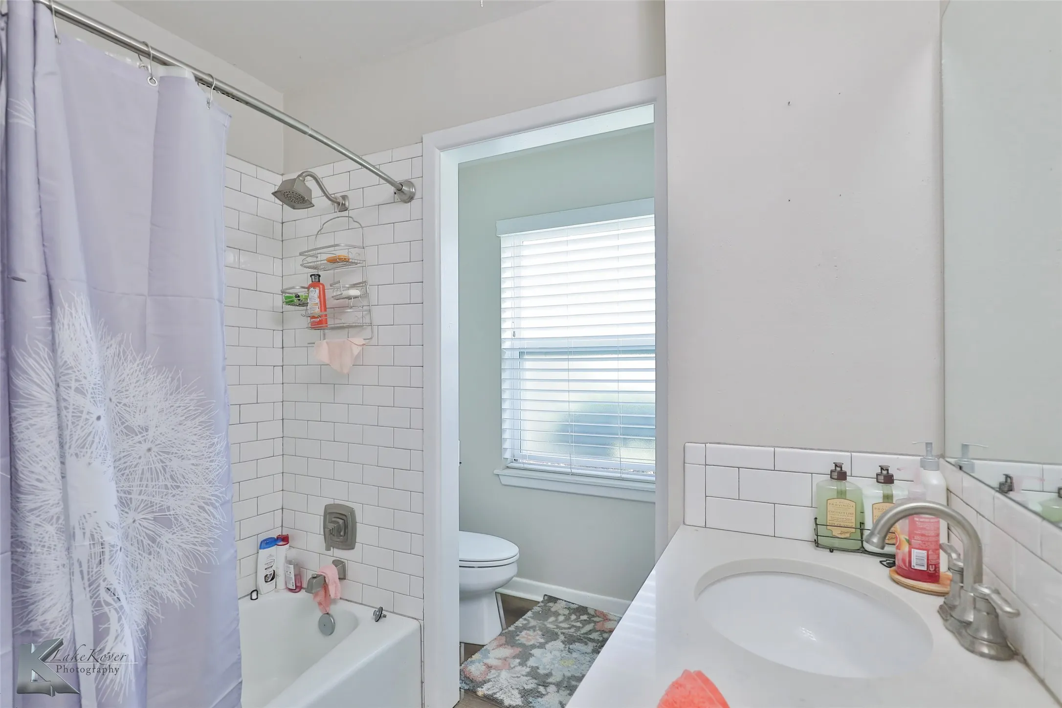 Single Family Residence For Sale in Taylor County , 801 Piedmont Drive, Abilene, Texas 79601, 4 Bedroom, 2 Bathroom, 2 Garage spaces, 2,776 Sqft, built in 1973, Preowned, mls#21220120, Real Estate Agent in Abilene, Homes For Sale in Taylor county, Homes For Sale in Abilene, Realtor in Abilene Texas, Real Estate Brokerage Independent Realty Texas, Luminita Cordes Realtor