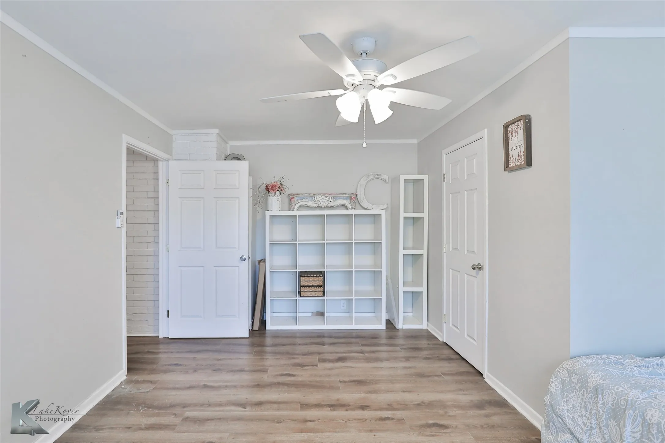 Single Family Residence For Sale in Taylor County , 801 Piedmont Drive, Abilene, Texas 79601, 4 Bedroom, 2 Bathroom, 2 Garage spaces, 2,776 Sqft, built in 1973, Preowned, mls#21220120, Real Estate Agent in Abilene, Homes For Sale in Taylor county, Homes For Sale in Abilene, Realtor in Abilene Texas, Real Estate Brokerage Independent Realty Texas, Luminita Cordes Realtor