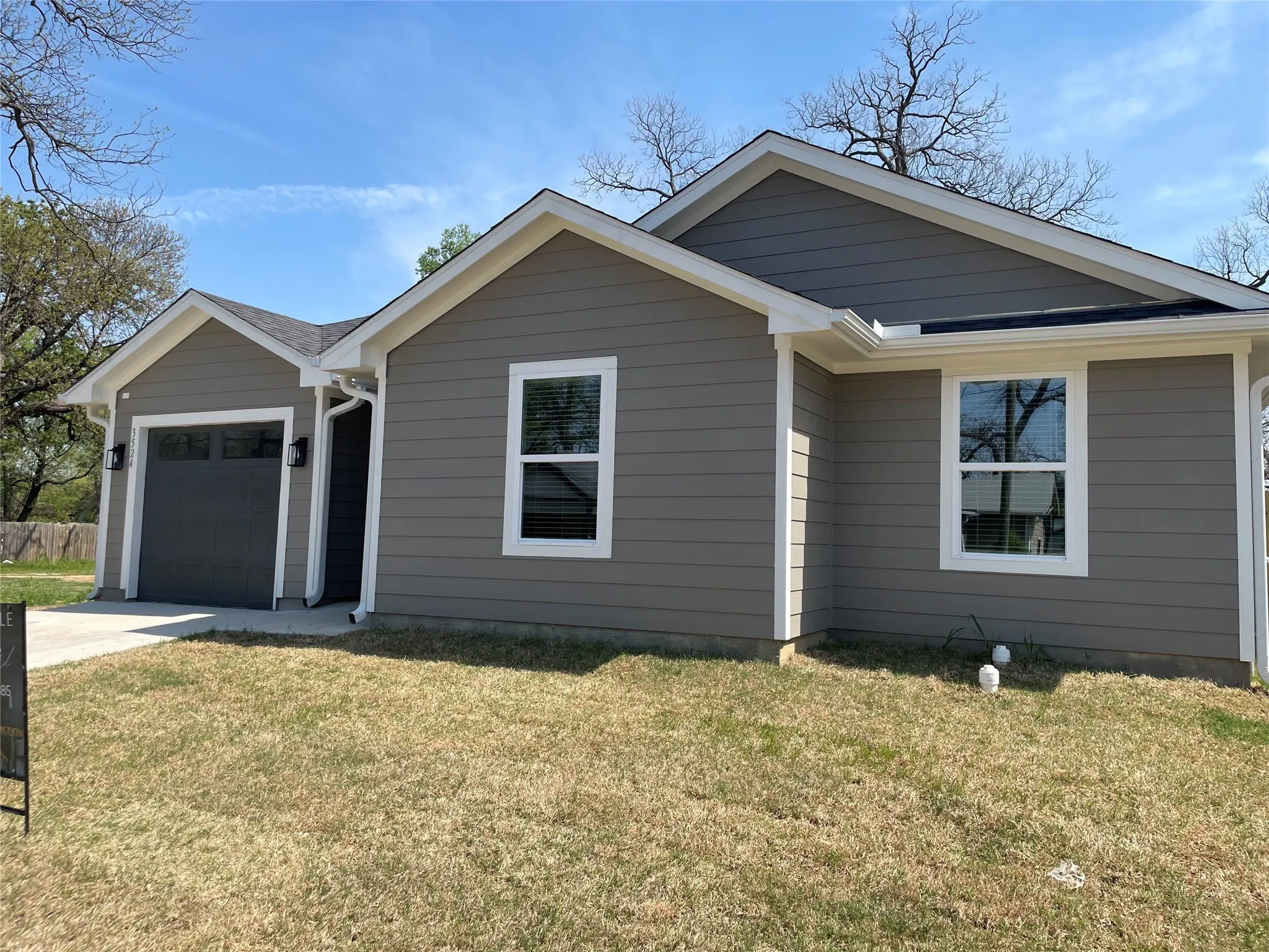 Single Family Residence For Sale in Dallas County , 3524 HAMILTON Avenue, Dallas, Texas 75210, 4 Bedroom, 2 Bathroom, 1 Garage spaces, 1,847 Sqft, built in 2025, Price $285,000, mls#21227583, Real Estate Agent in Dallas, Homes For Sale in Dallas county, Homes For Sale in Dallas, Realtor in Dallas Texas, Real Estate Brokerage Independent Realty Texas, Luminita Cordes Realtor