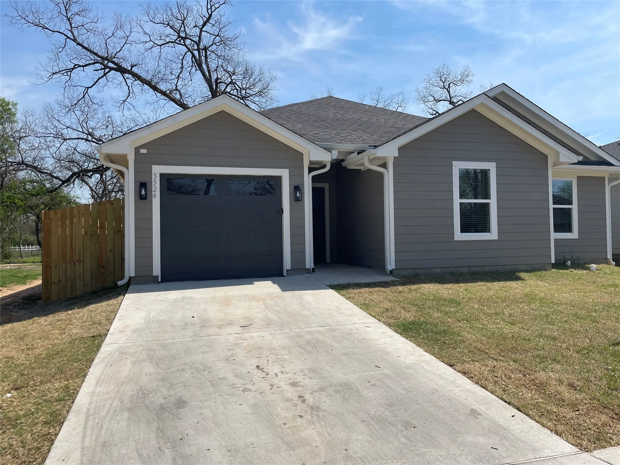 Single Family Residence For Sale in Dallas County , 3524 HAMILTON Avenue, Dallas, Texas 75210, 4 Bedroom, 2 Bathroom, 1 Garage spaces, 1,847 Sqft, built in 2025, Price $285,000, mls#21227583, Real Estate Agent in Dallas, Homes For Sale in Dallas county, Homes For Sale in Dallas, Realtor in Dallas Texas, Real Estate Brokerage Independent Realty Texas, Luminita Cordes Realtor