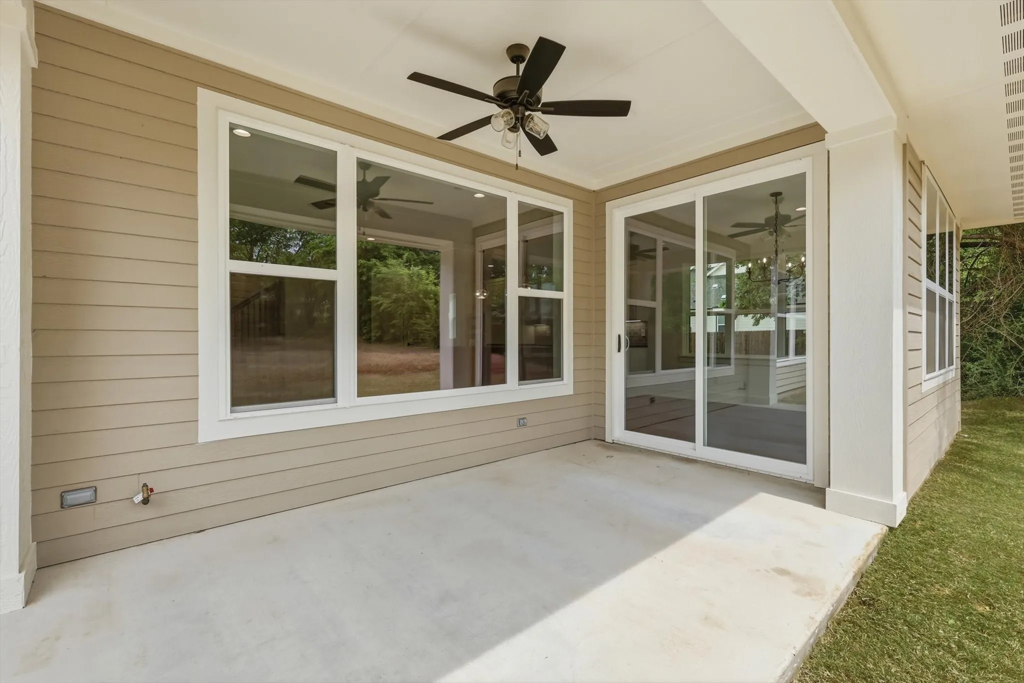 Single Family Residence For Sale in Denton County , 216 Village Way, Argyle, Texas 76226, 4 Bedroom, 3 Bathroom, 2 Garage spaces, 2,842 Sqft, built in 2026, New Construction - Complete, mls#21215951, Real Estate Agent in Argyle, Homes For Sale in Denton county, Homes For Sale in Argyle, Realtor in Argyle Texas, Real Estate Brokerage Independent Realty Texas, Luminita Cordes Realtor
