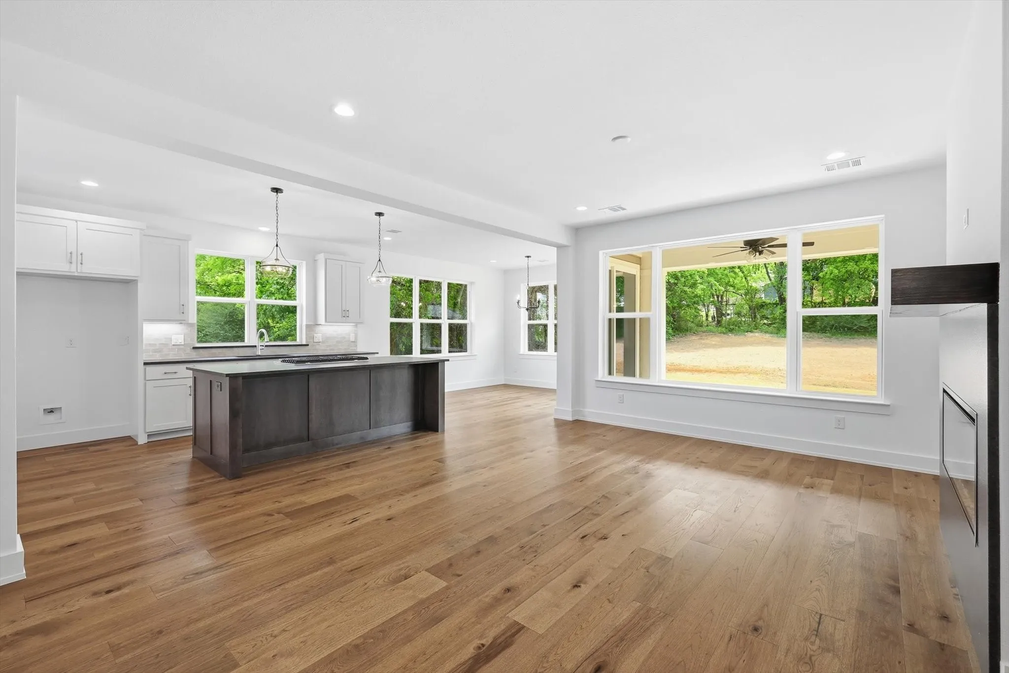 Single Family Residence For Sale in Denton County , 216 Village Way, Argyle, Texas 76226, 4 Bedroom, 3 Bathroom, 2 Garage spaces, 2,842 Sqft, built in 2026, New Construction - Complete, mls#21215951, Real Estate Agent in Argyle, Homes For Sale in Denton county, Homes For Sale in Argyle, Realtor in Argyle Texas, Real Estate Brokerage Independent Realty Texas, Luminita Cordes Realtor