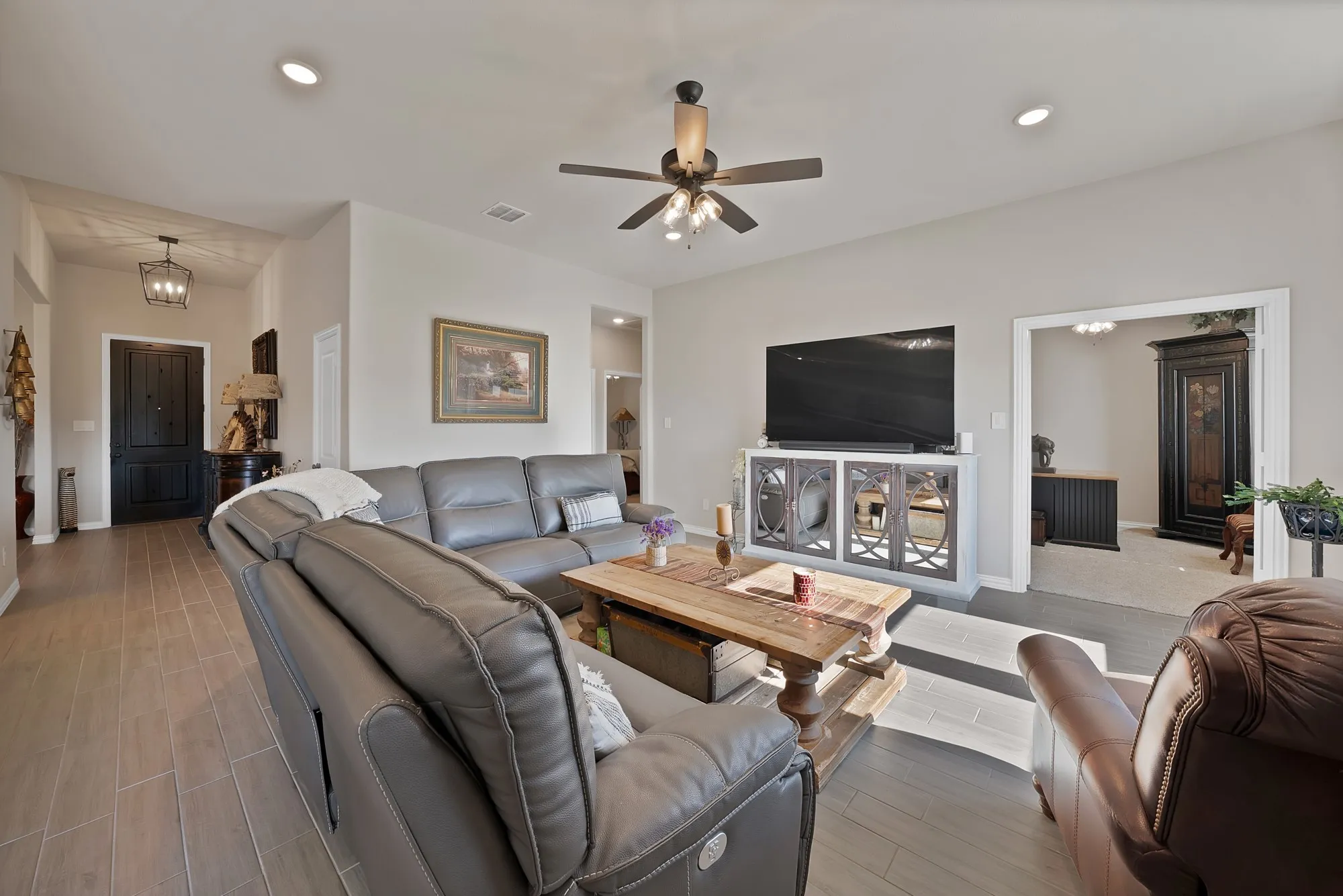 Single Family Residence For Sale in Parker County , 173 Stanley Lane, Poolville, Texas 76487, 3 Bedroom, 2 Bathroom, 2 Garage spaces, 2,271 Sqft, built in 2022, mls#21227450, Real Estate Agent in Poolville, Homes For Sale in Parker county, Homes For Sale in Poolville, Realtor in Poolville Texas, Real Estate Brokerage Independent Realty Texas, Luminita Cordes Realtor